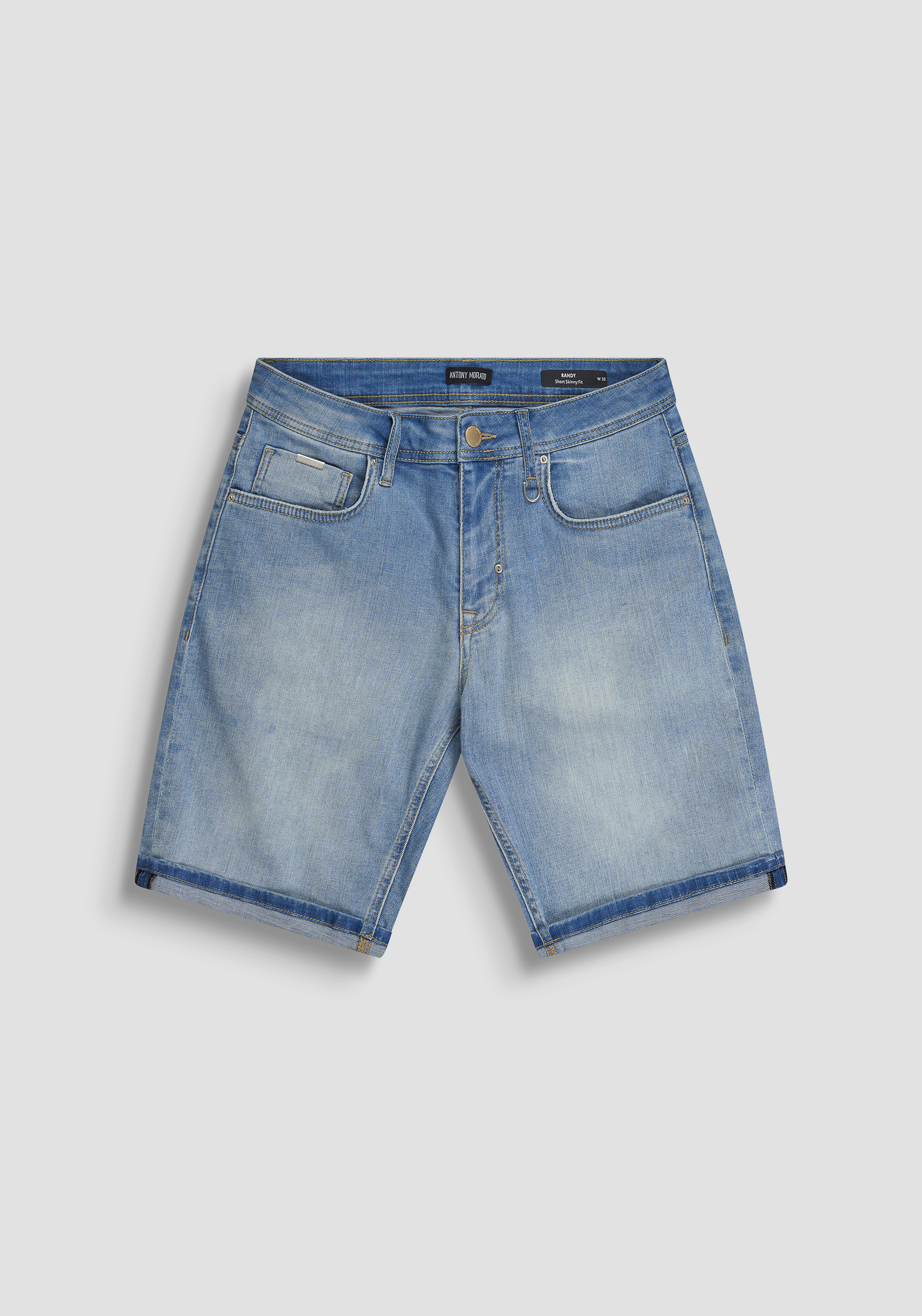 PANTALONES CORTOS SKINNY FIT «RANDY» DE TEJIDO VAQUERO CLARO ELÁSTICO