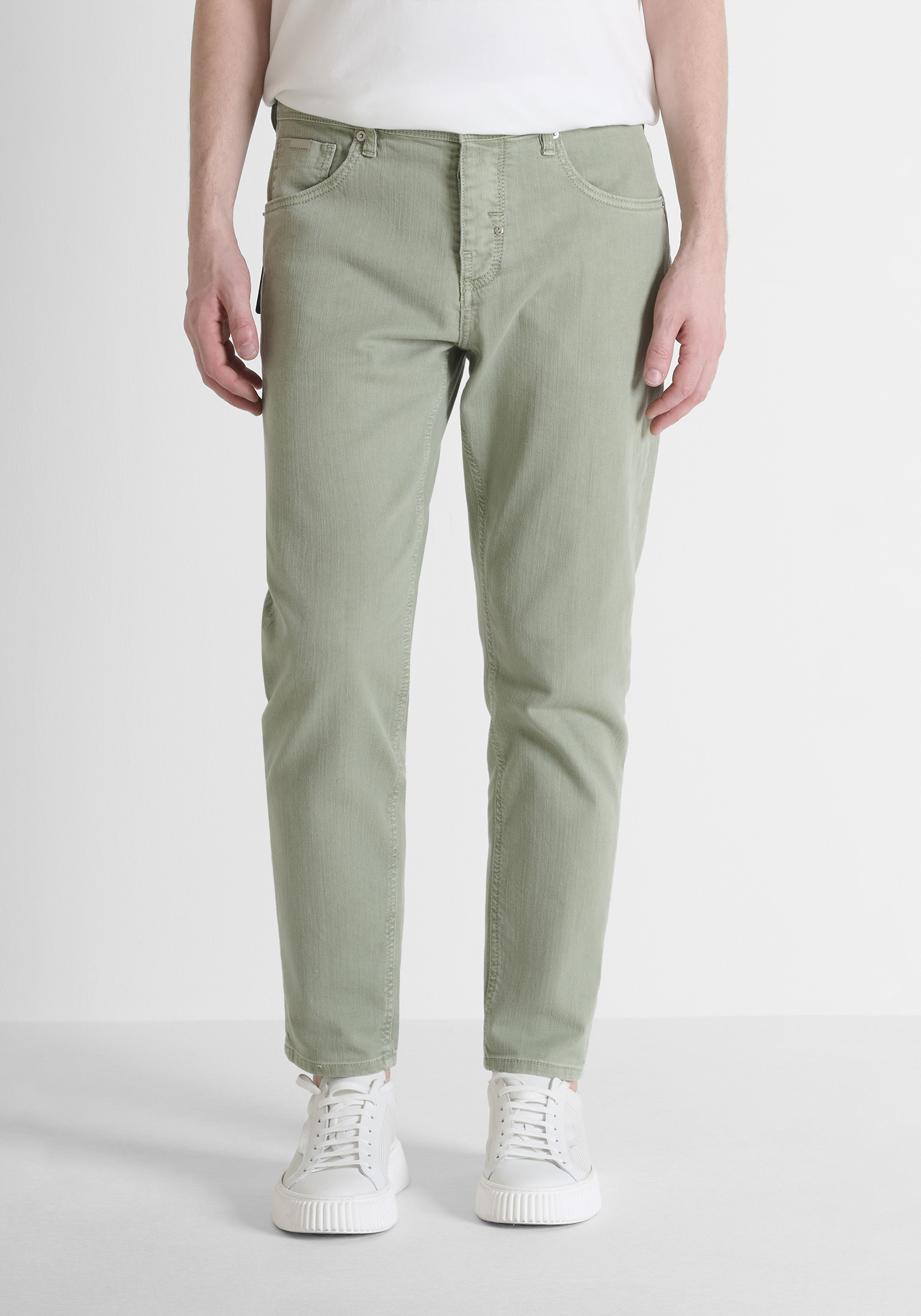 VAQUEROS TOBILLEROS SLIM FIT «ARGON» DE TEJIDO VAQUERO DE COLOR