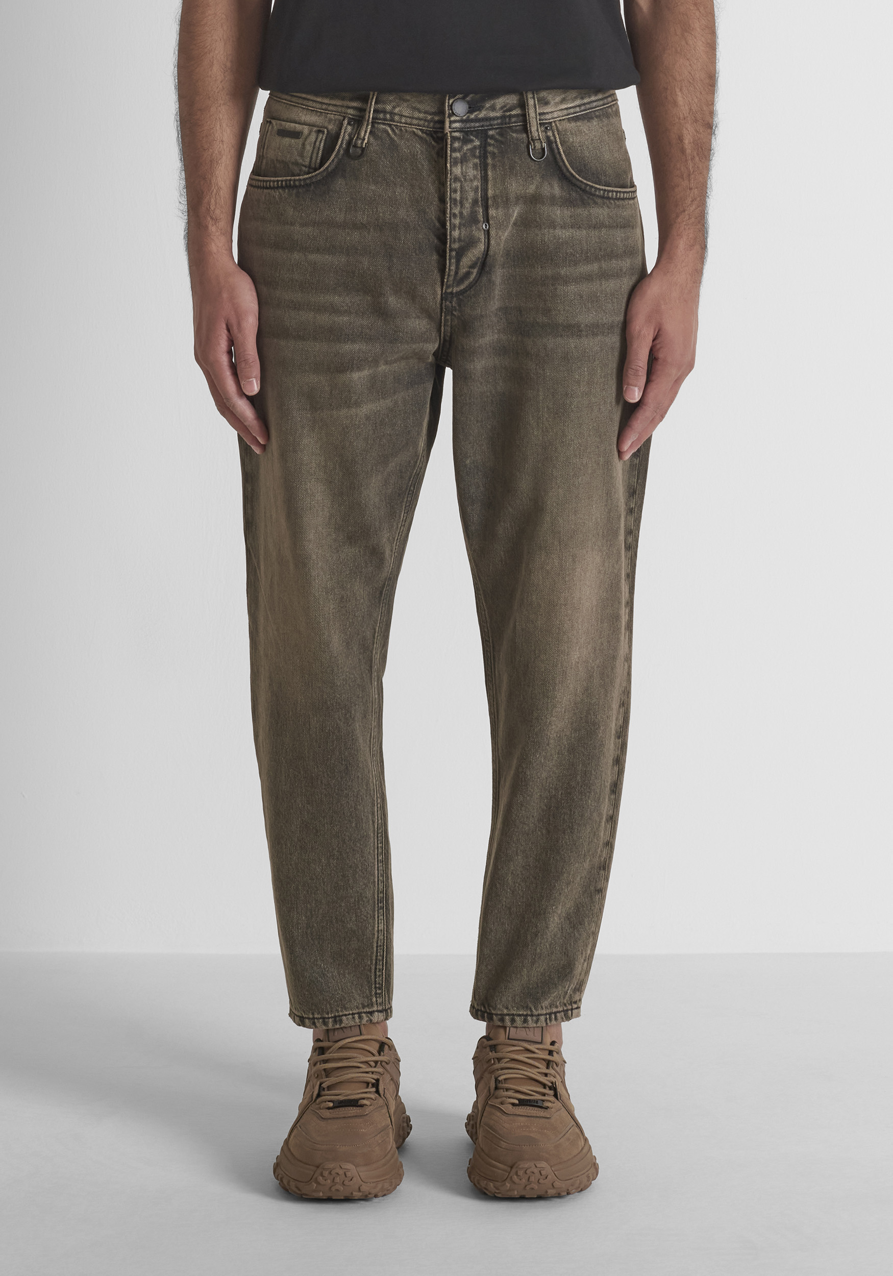 Jeans "Doris" in denim nero baggy fit alla caviglia