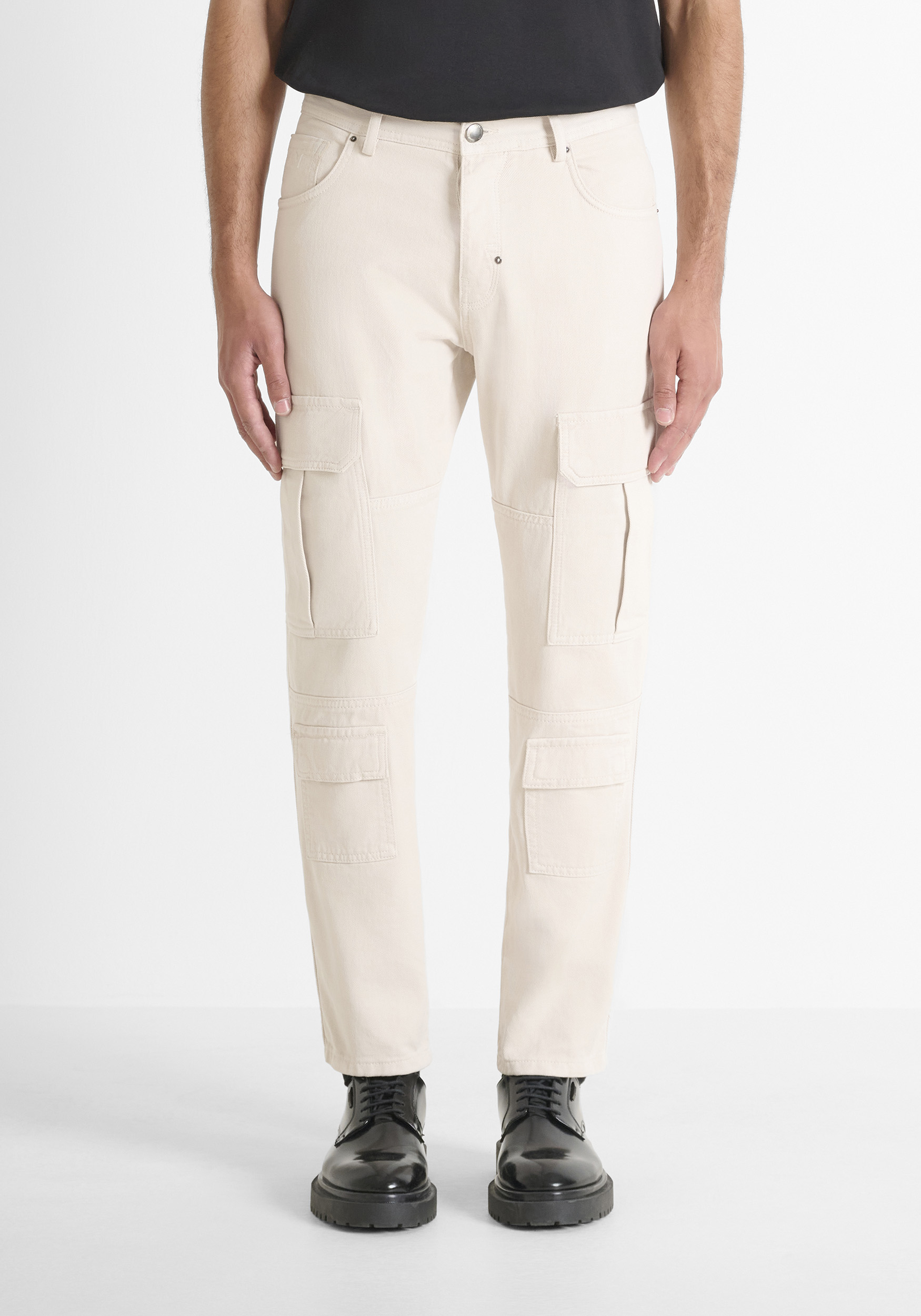 VAQUEROS REGULAR FIT «GARY» EN DENIM DE COLOR