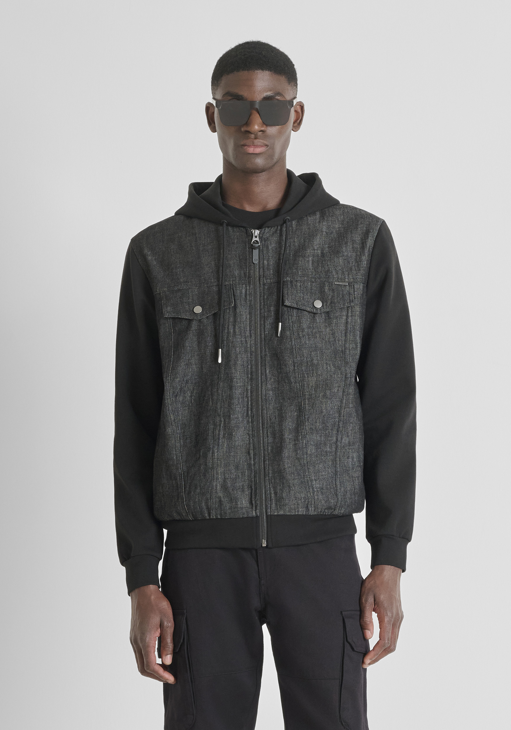 SUDADERA CON CREMALLERA REGULAR FIT EN MEZCLA DE ALGODÓN