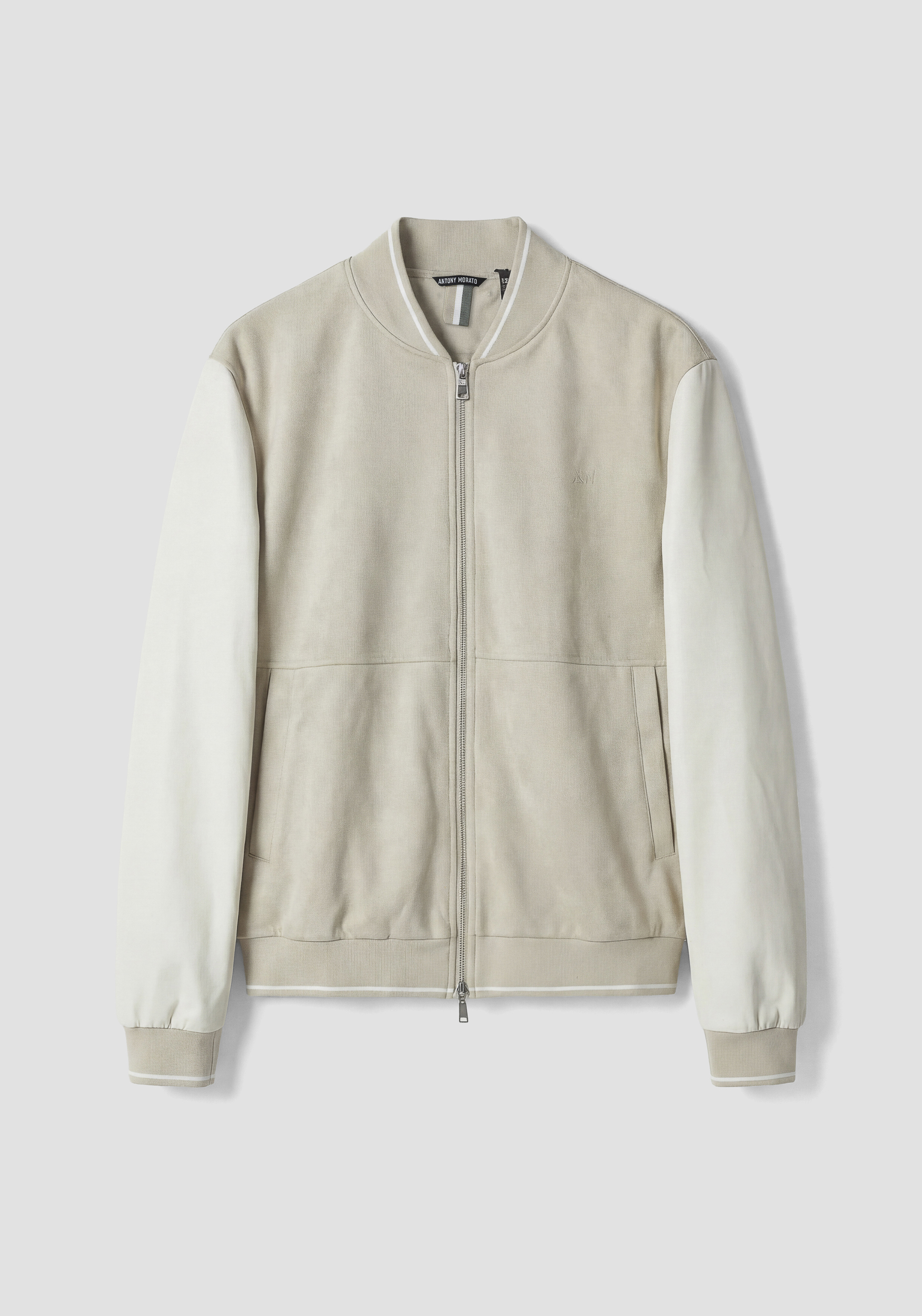 SUDADERA REGULAR FIT DE TEJIDO EFECTO ANTE Y MANGAS DE PIEL SINTÉTICA