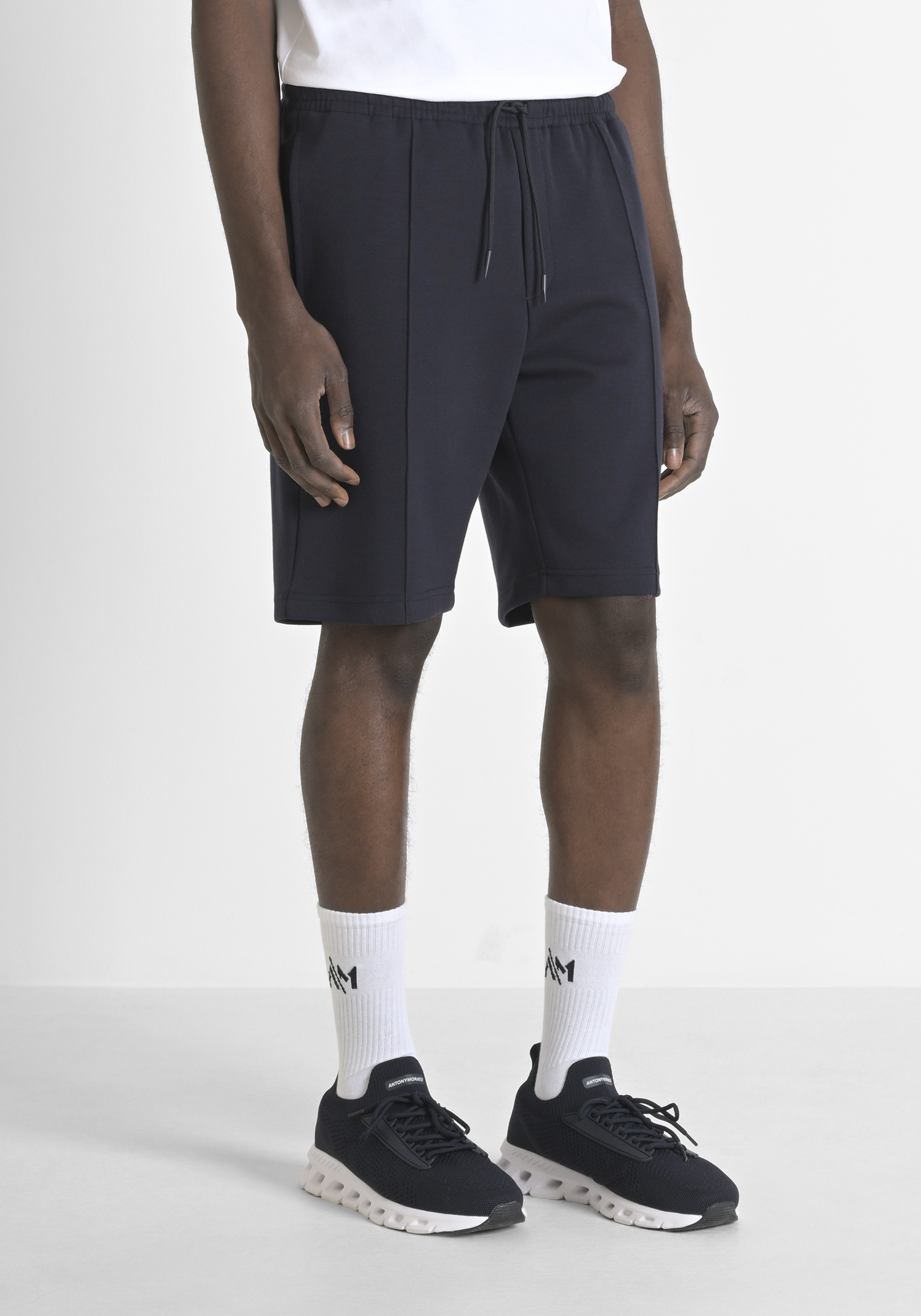 FLEECE SHORTS CARROT FIT IN COTTON BLEND WITH EMBROIDERED LOGO