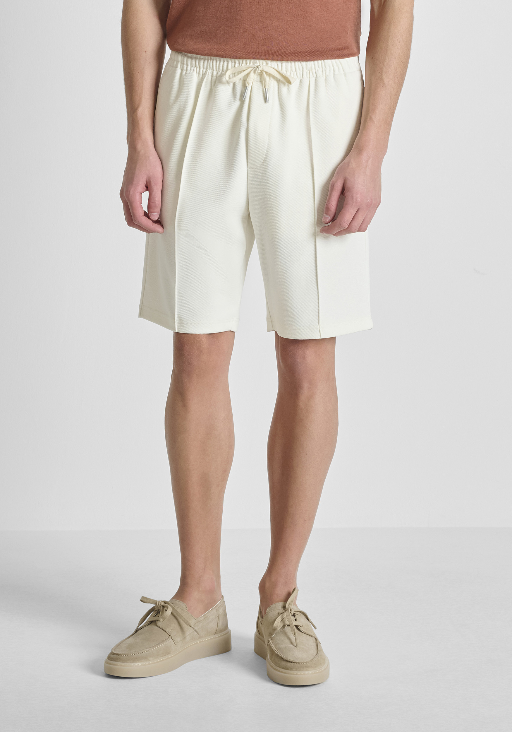 PANTALONES CORTOS REGULAR FIT «CODY» DE SARGA DE ALGODÓN ELÁSTICO