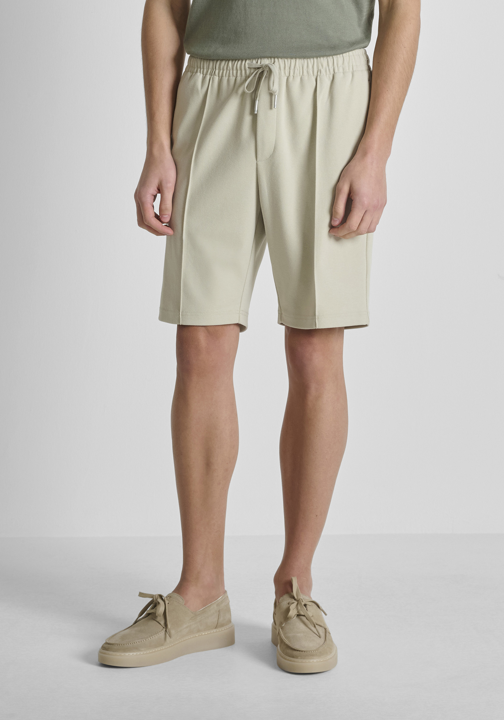 PANTALONES CORTOS REGULAR FIT «CODY» DE SARGA DE ALGODÓN ELÁSTICO