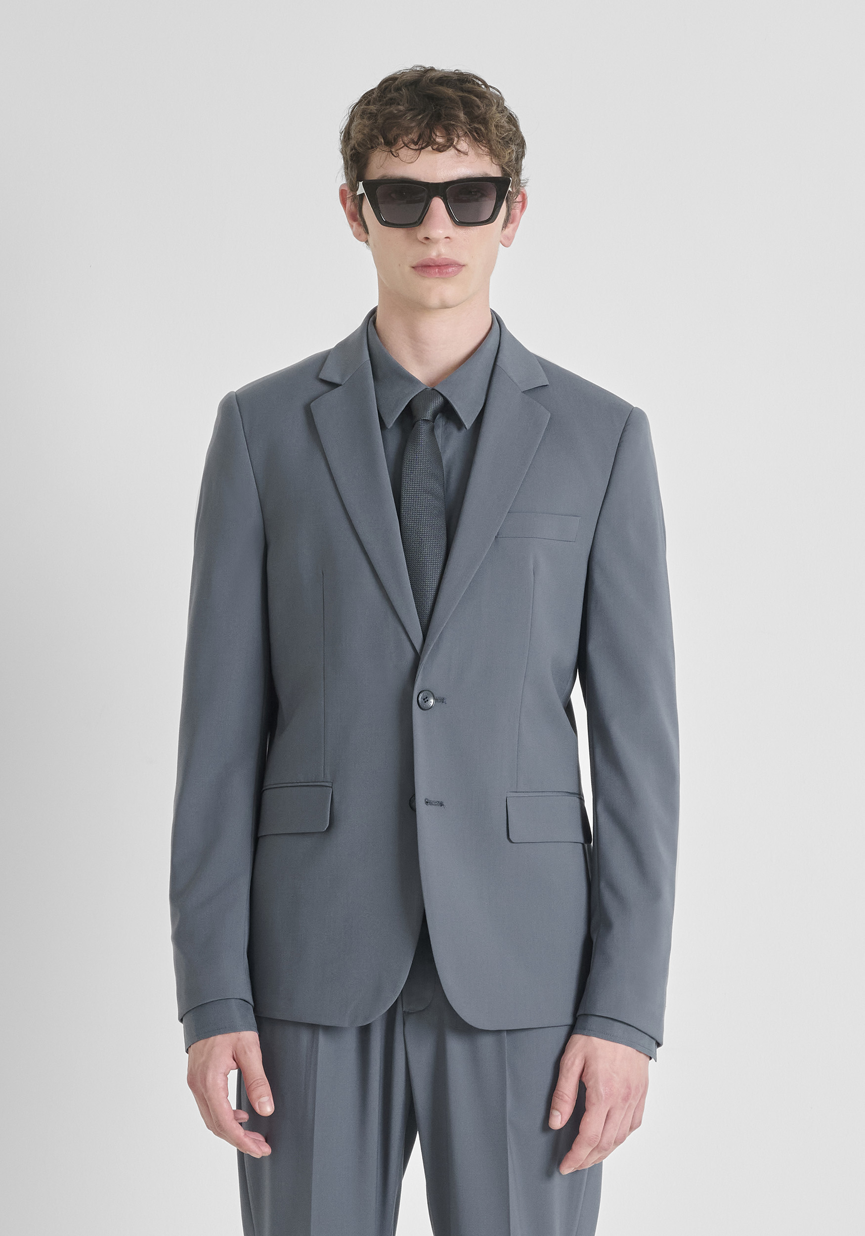 CHAQUETA REGULAR FIT 