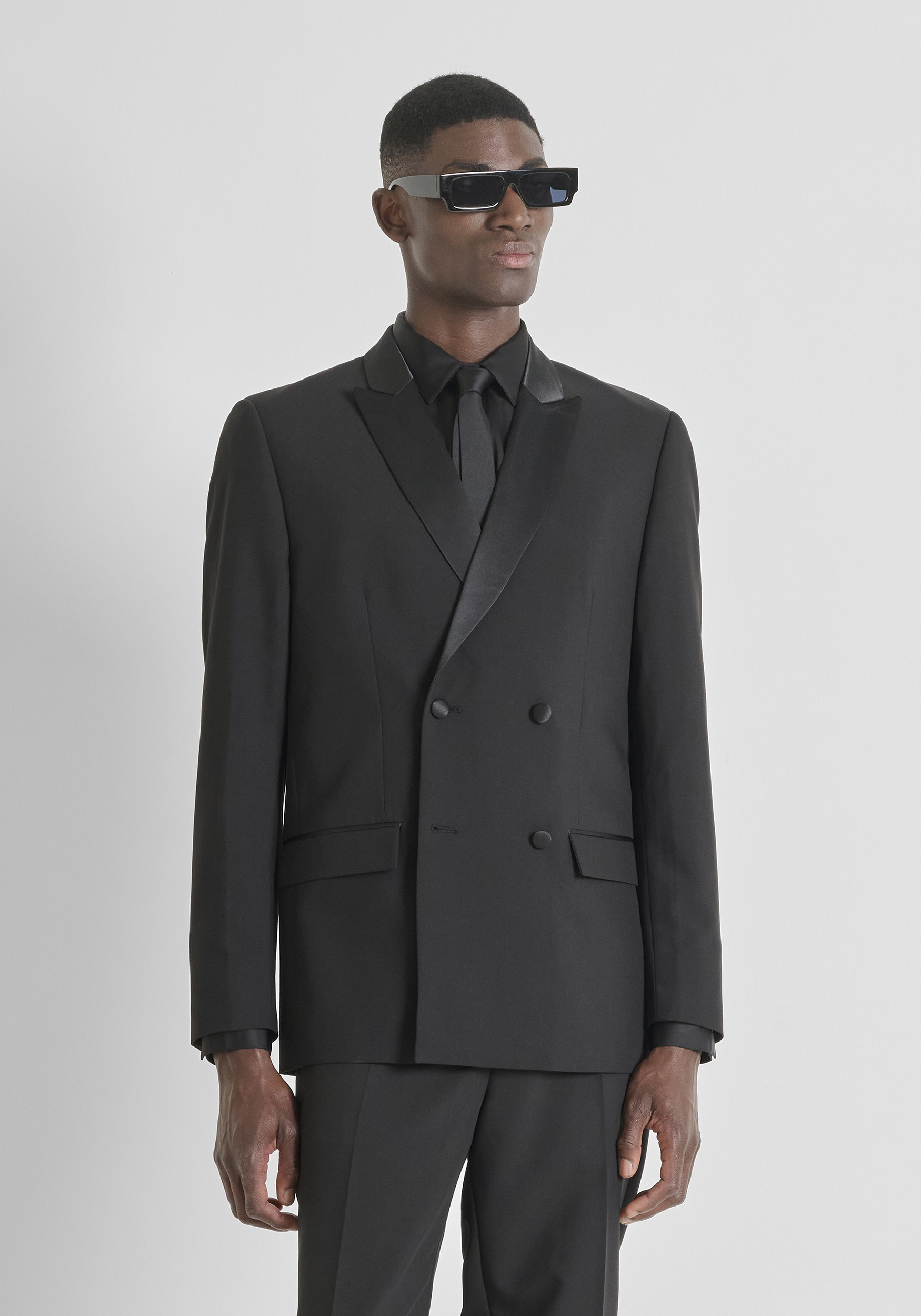 CHAQUETA REGULAR FIT «ROGER» DE MEZCLA DE VISCOSA ELÁSTICA PARTY COLLECTION