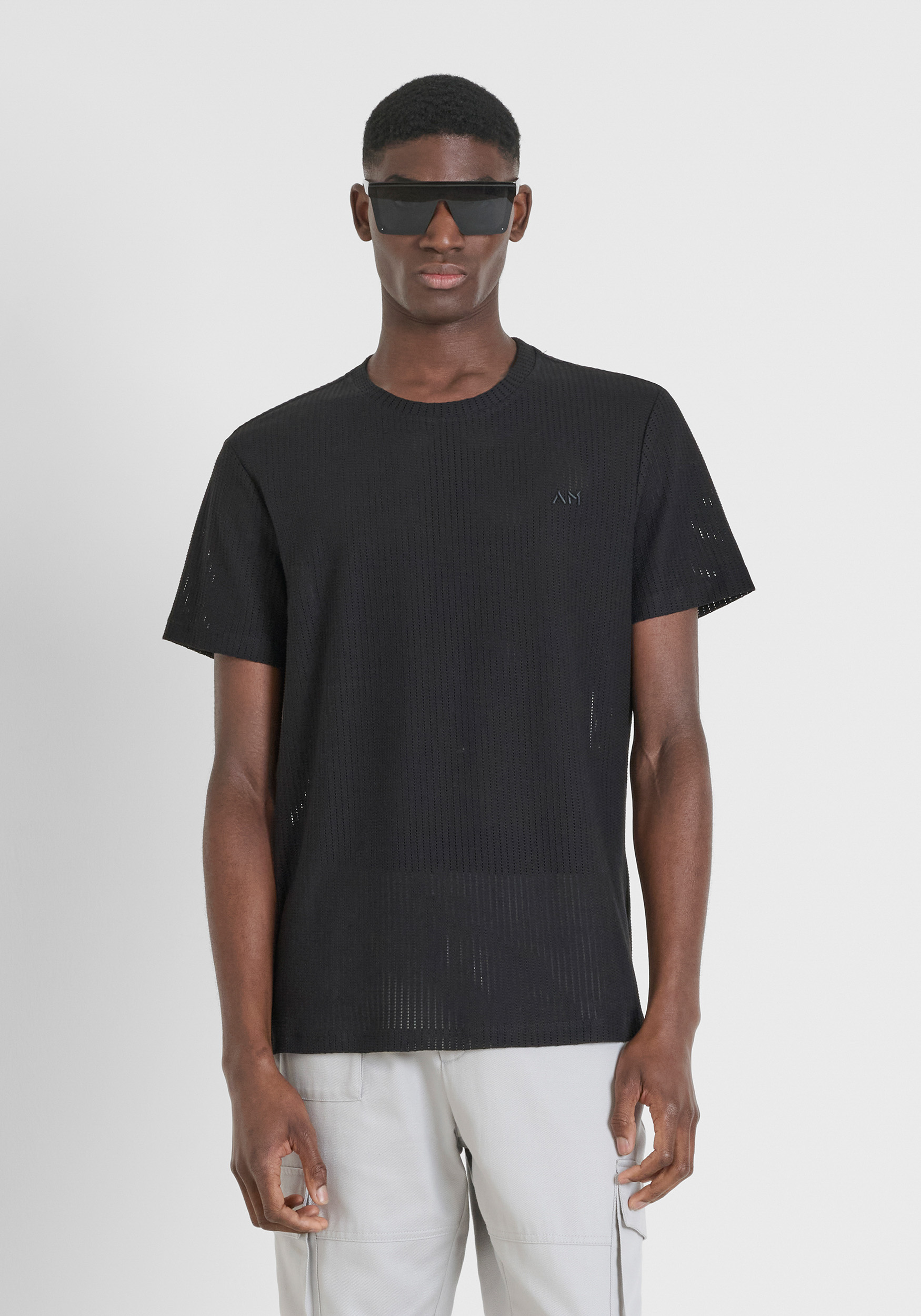 T-SHIRT REGULAR FIT IN COTTON NET MOTIF WITH EMBROIDERED LOGO