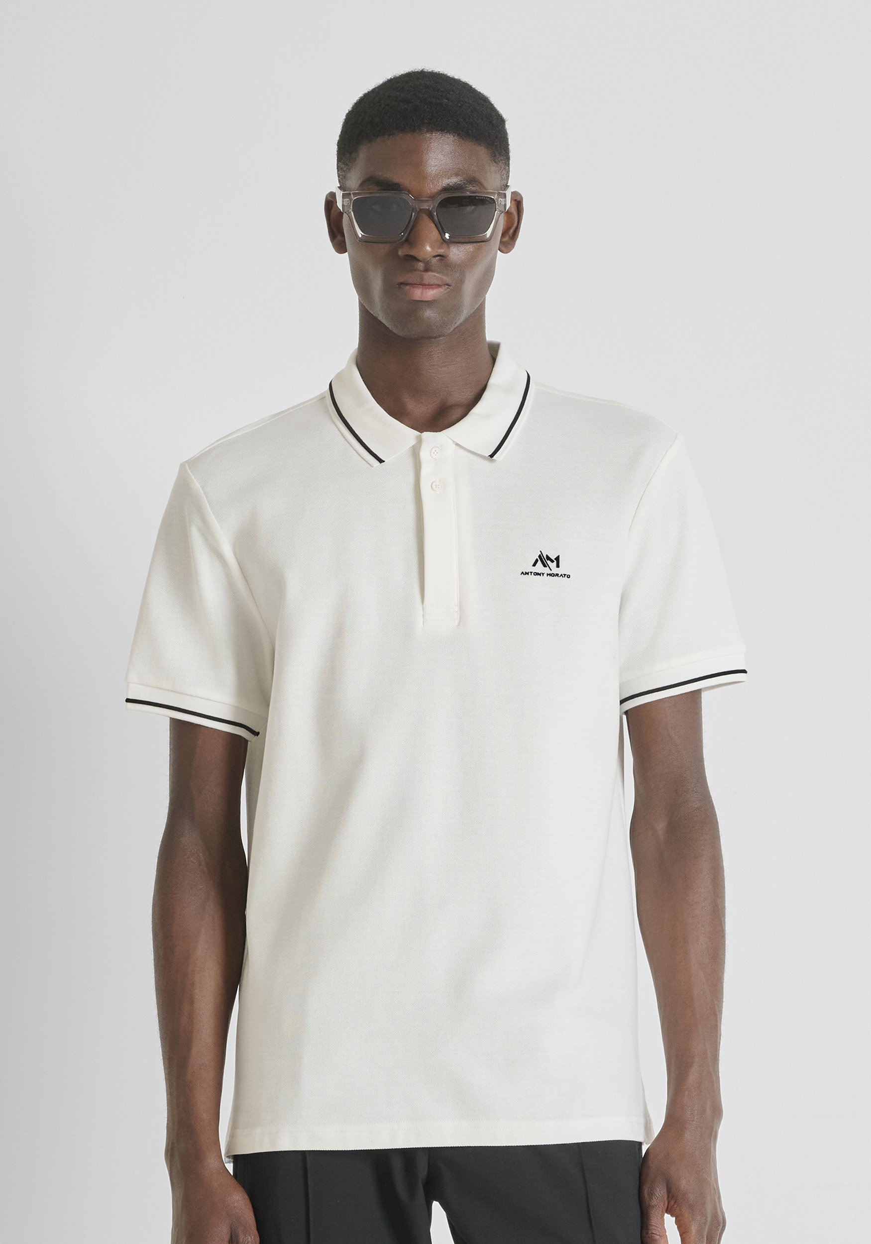 POLO REGULAR FIT EN PIQUÉ DE ALGODÓN CON LOGO