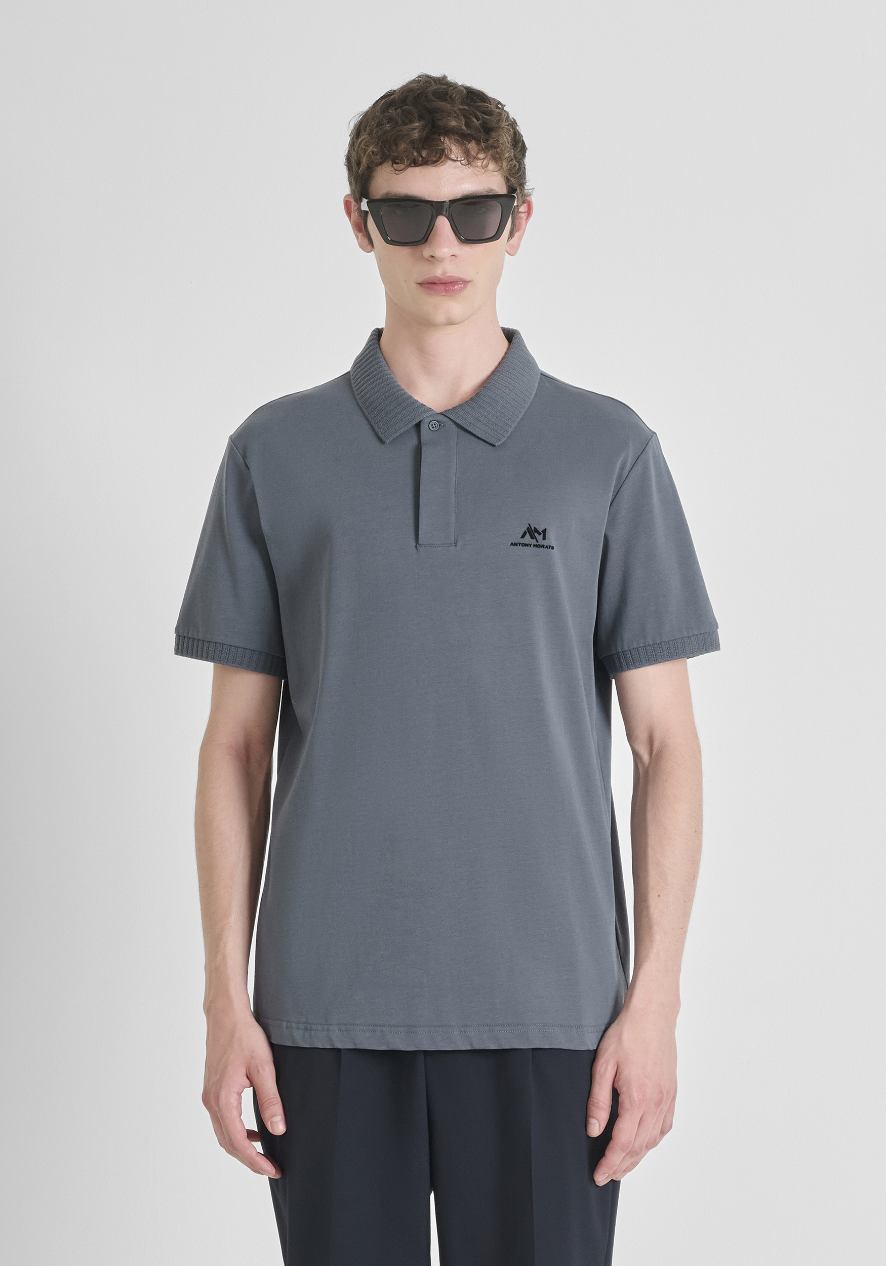 POLO REGULAR FIT EN JERSEY DE ALGODÓN CON LOGO DE GOMA