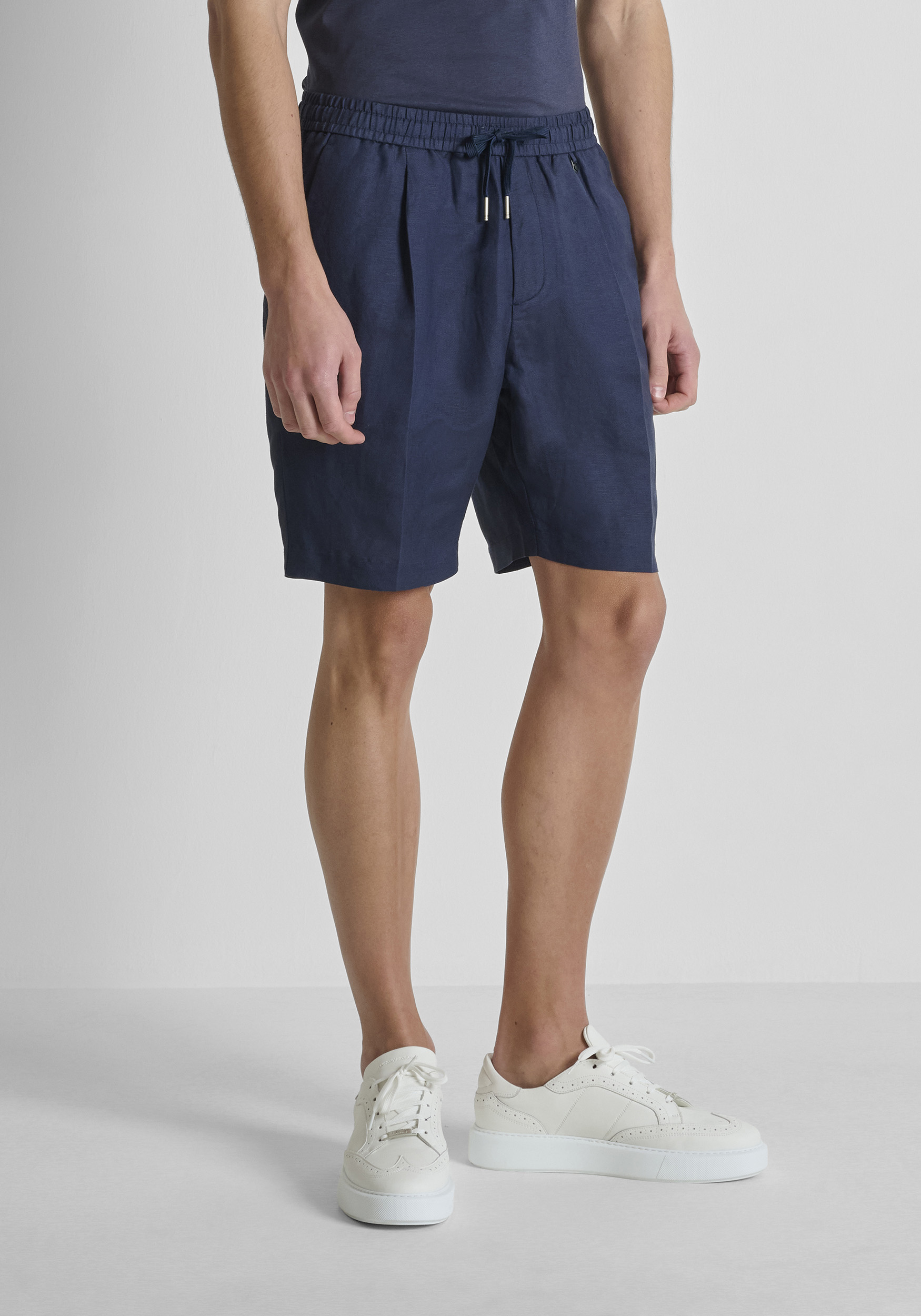 PANTALONES CORTOS REGULAR FIT «NEIL» DE MEZCLA DE LINO Y VISCOSA SLUB