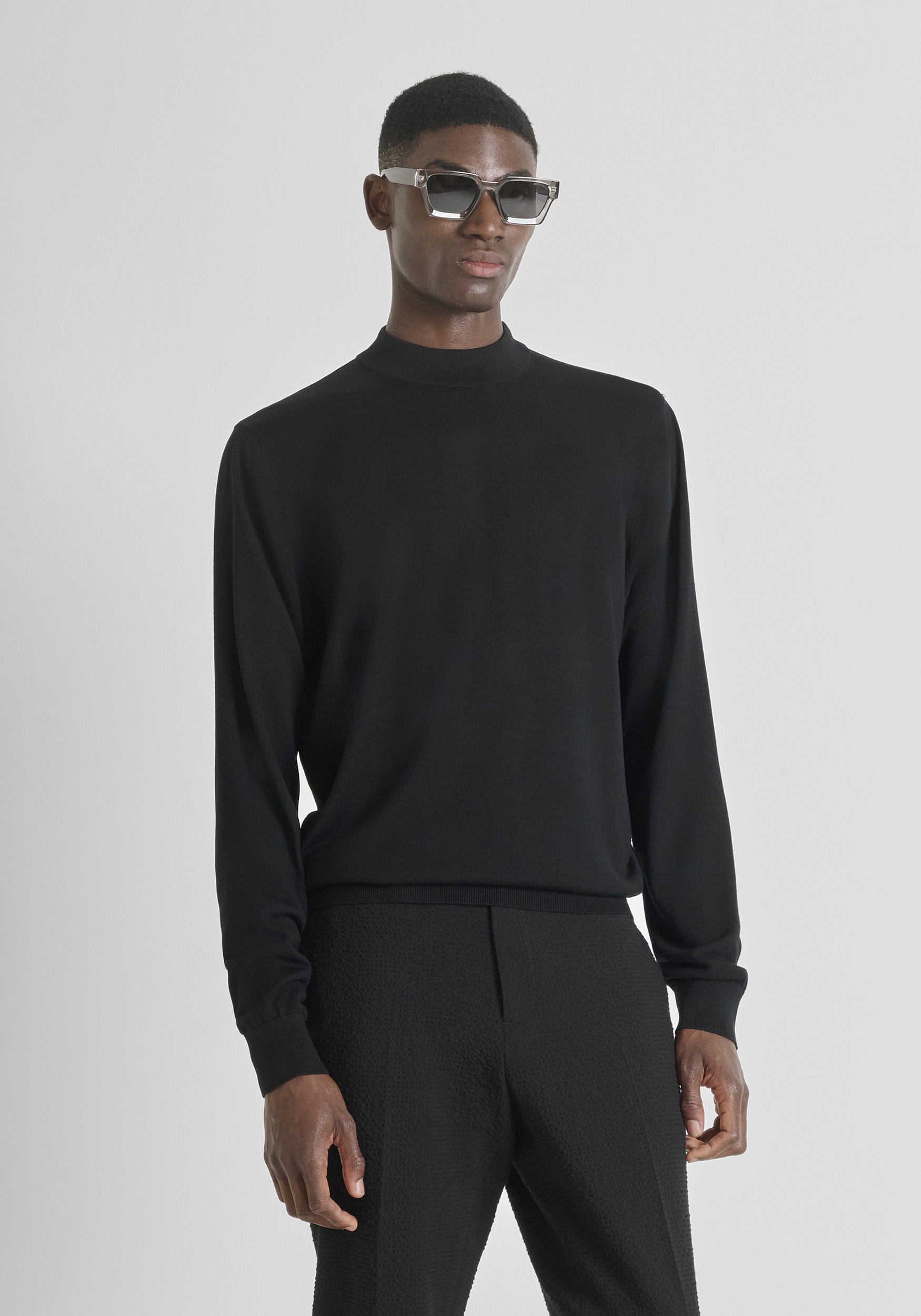 JERSEY REGULAR FIT EN MEZCLA DE LANA