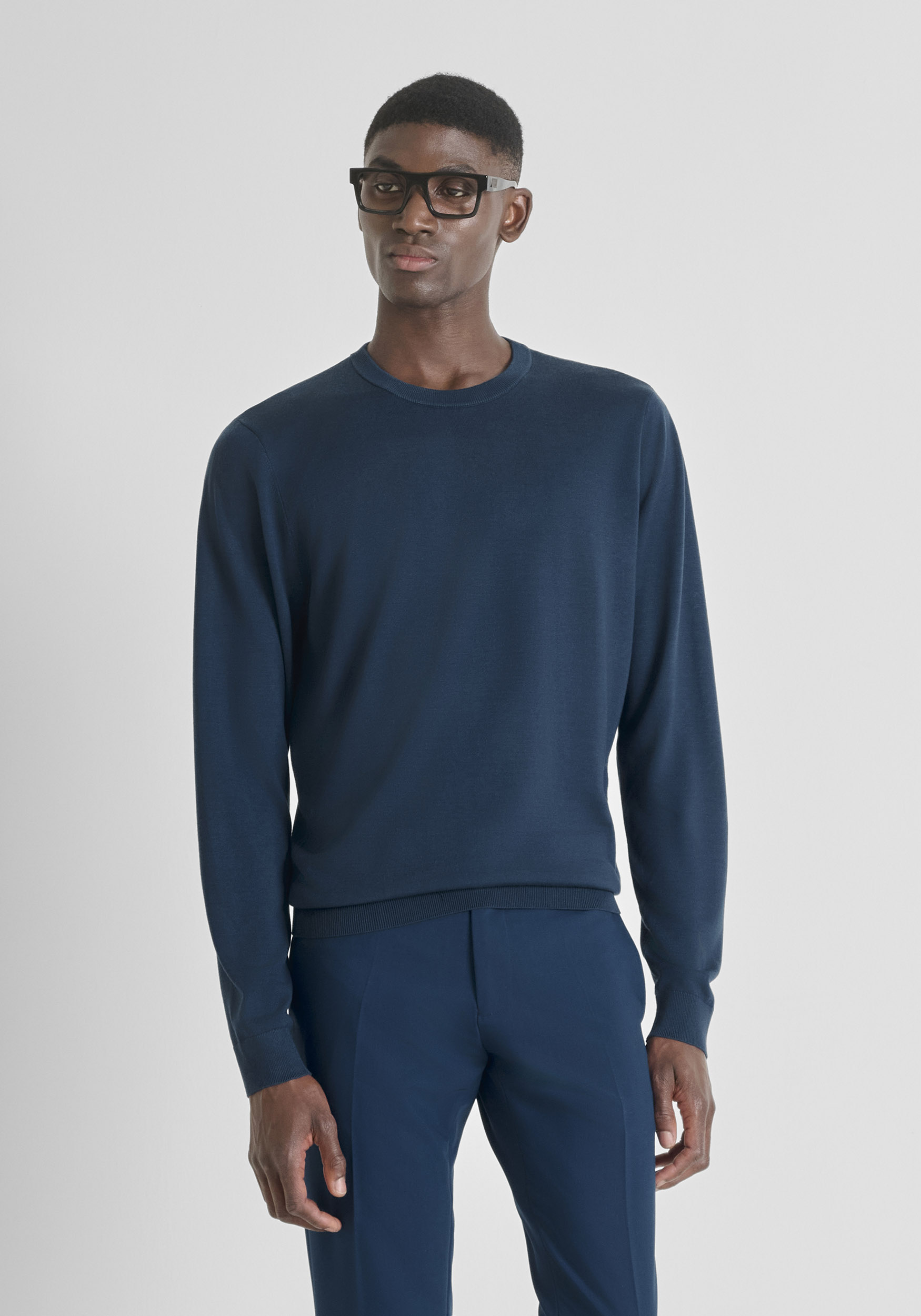 JERSEY REGULAR FIT EN MEZCLA DE LANA