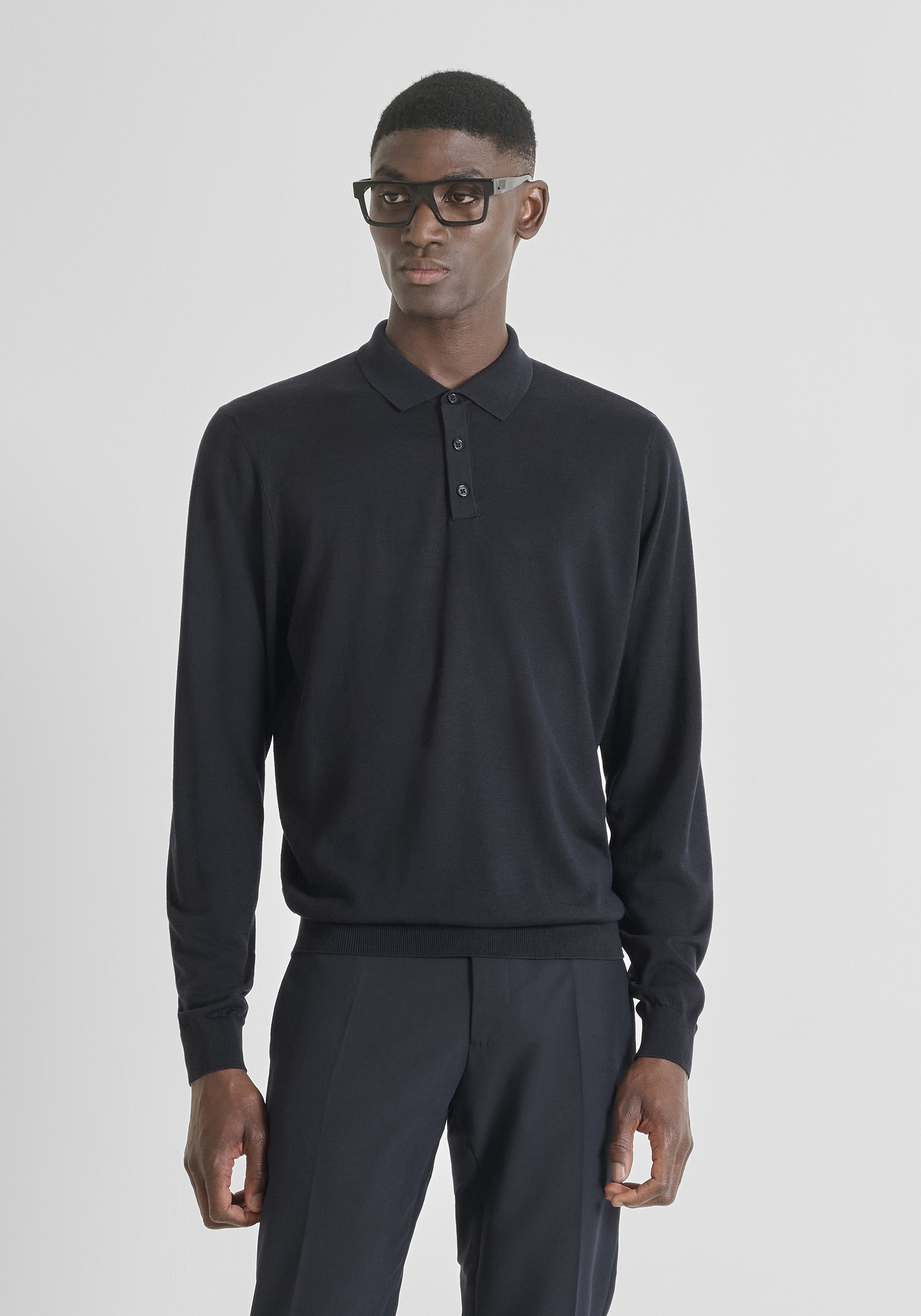 SUÉTER REGULAR FIT EN MEZCLA DE LANA EXTRASUAVE