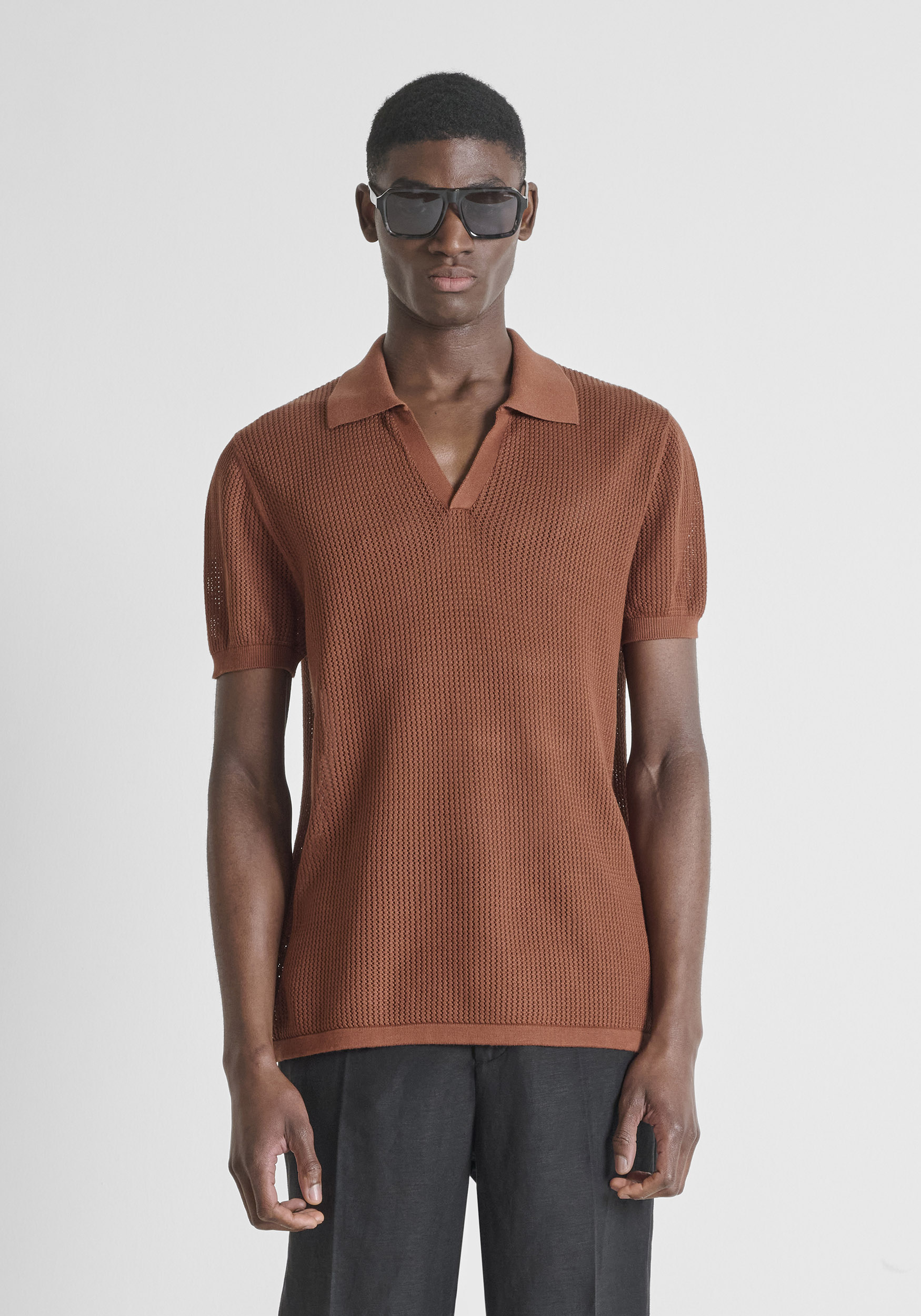 JERSEY TIPO POLO DE MANGA CORTA REGULAR FIT DE MEZCLA DE ALGODÓN SUAVE