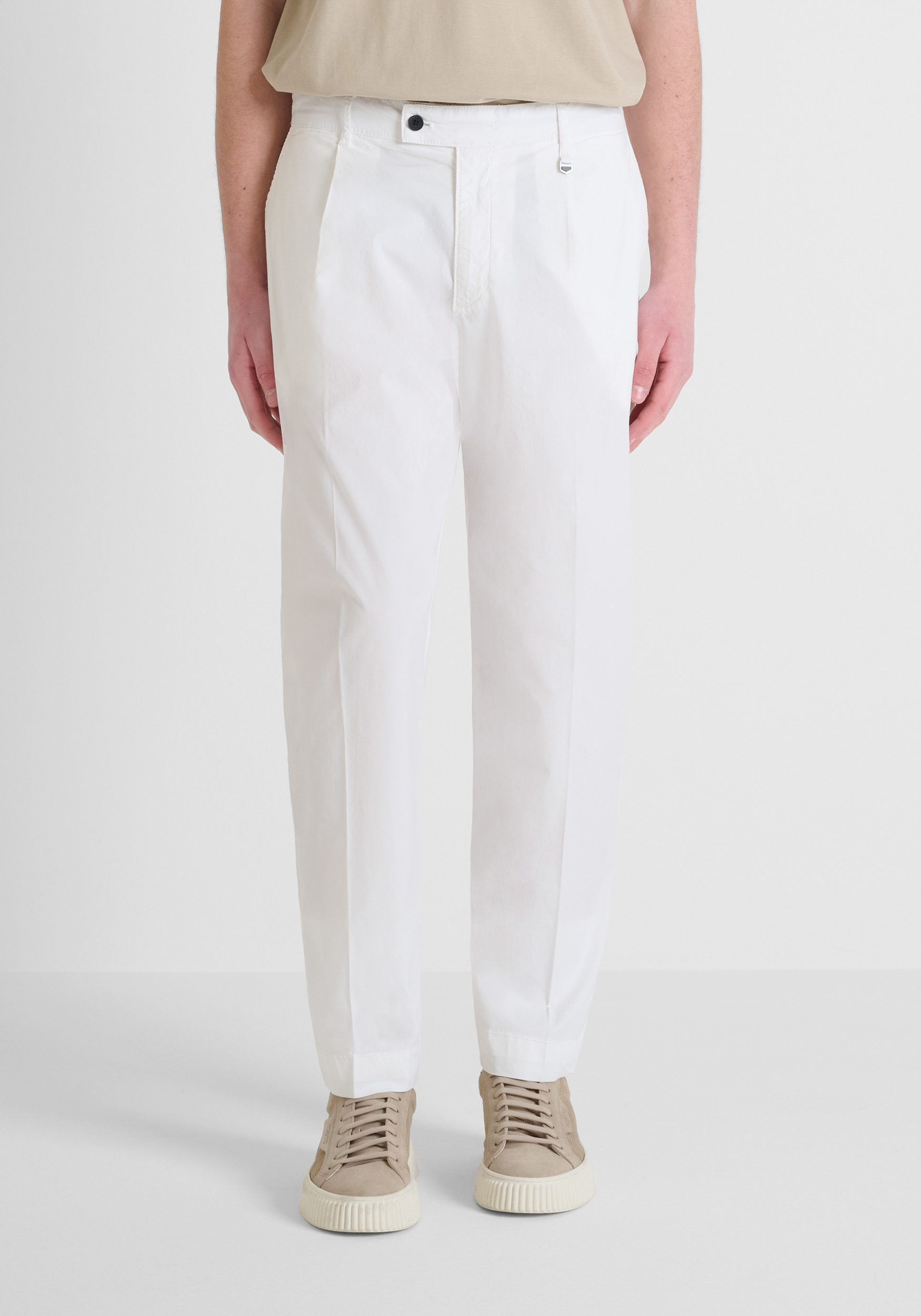 PANTALÓN REGULAR FIT «GAEL» DE ALGODÓN POPELÍN