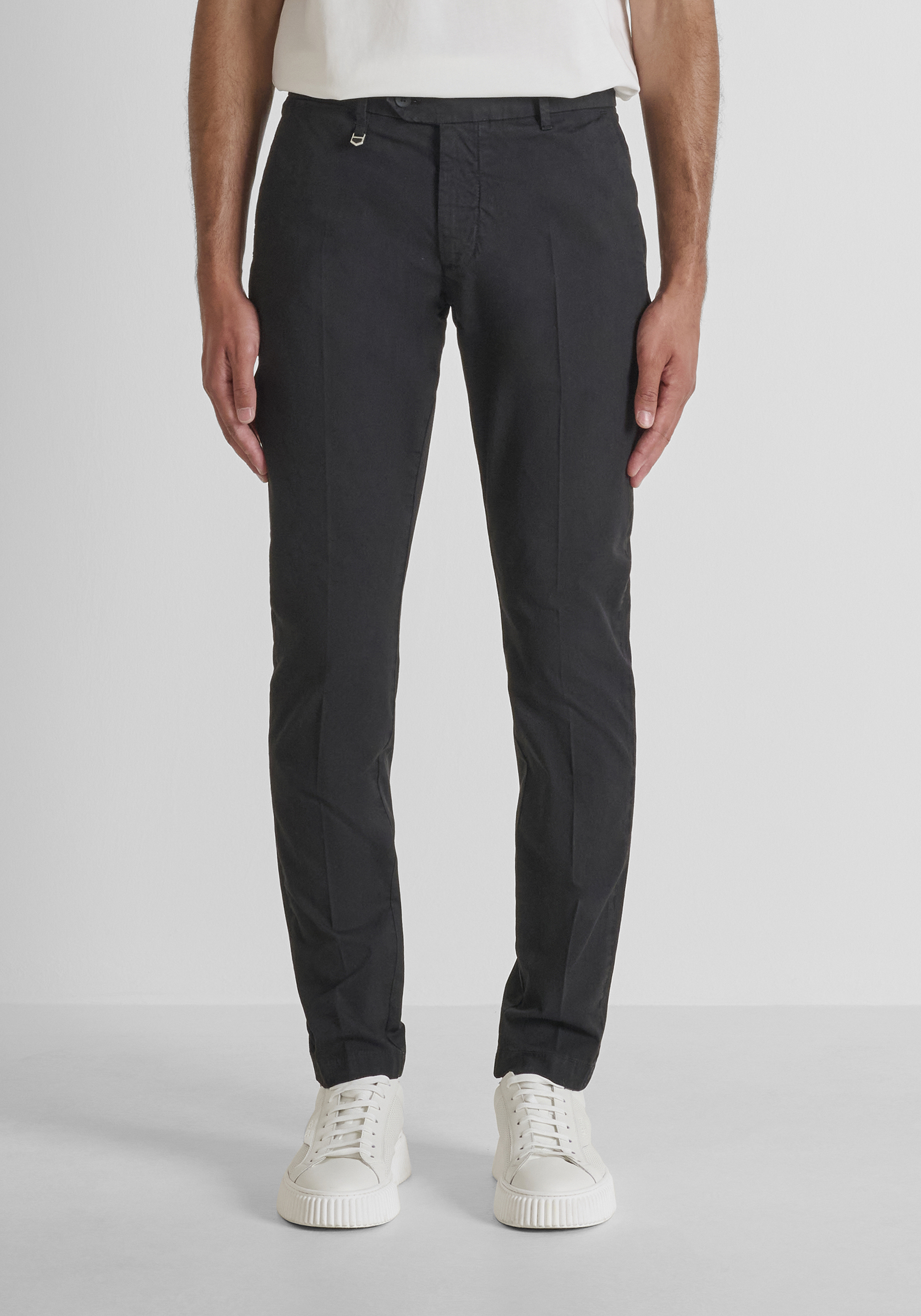 PANTALONES SKINNY FIT «BRYAN» DE MEZCLA DE ALGODÓN DYE CON MICROPATRÓN