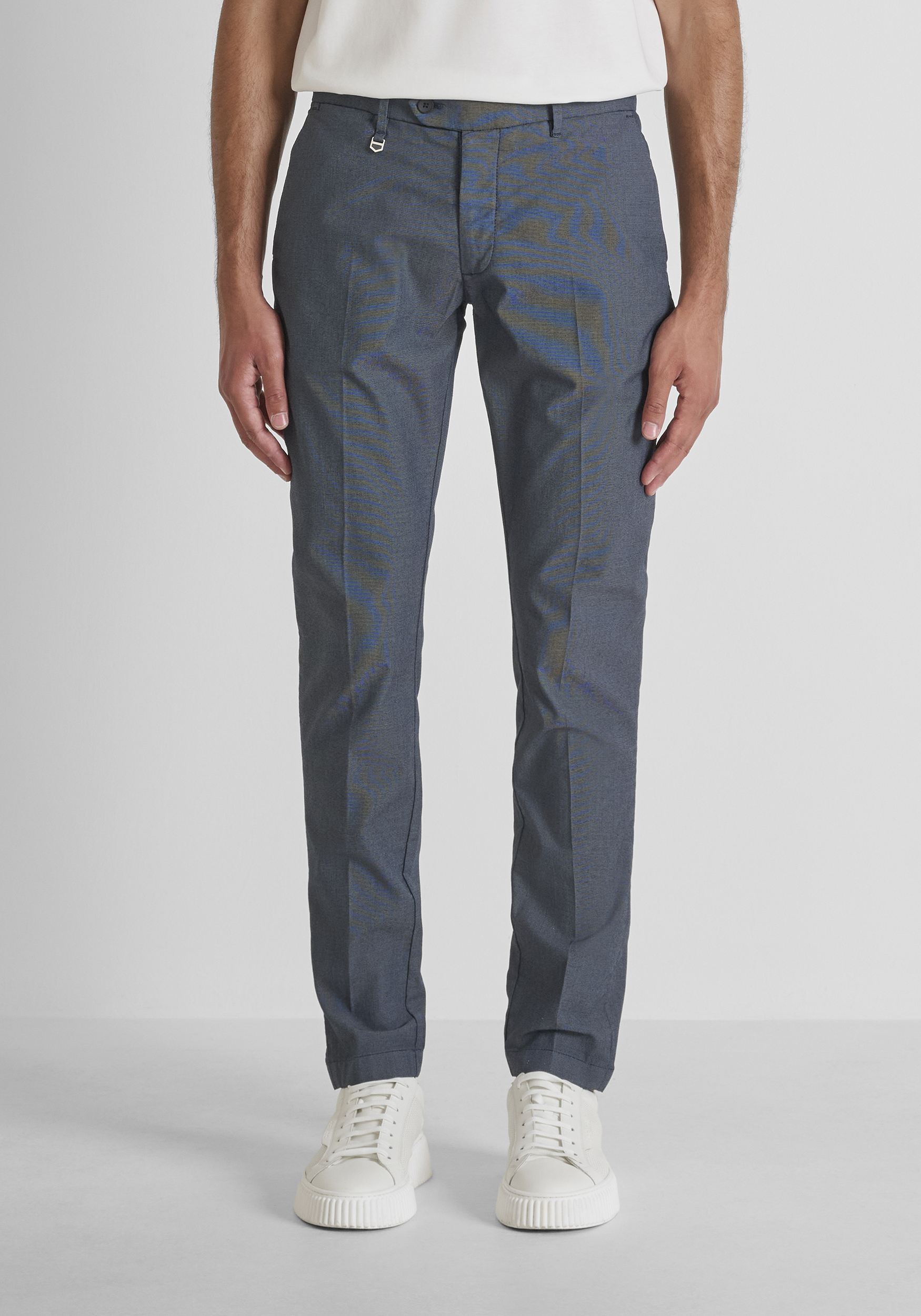 PANTALONES SKINNY FIT «BRYAN» DE MEZCLA DE ALGODÓN DYE CON MICROPATRÓN