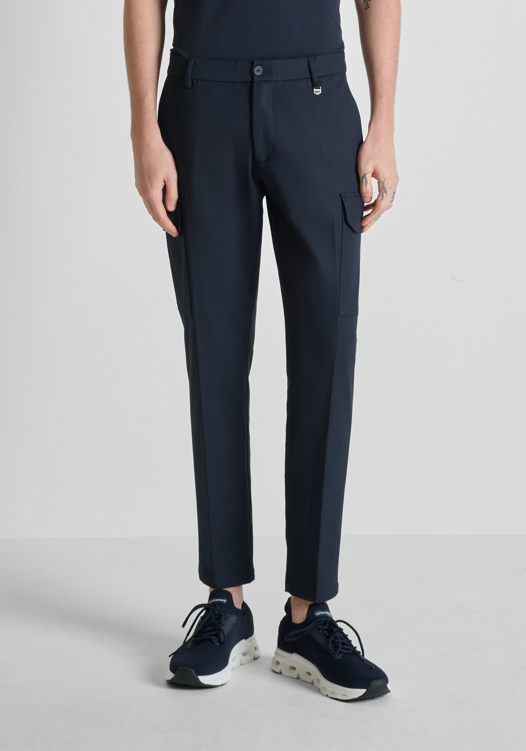 PANTALONES SKINNY FIT «BJORN» DE TEJIDO DE MEZCLA DE ALGODÓN ELÁSTICO