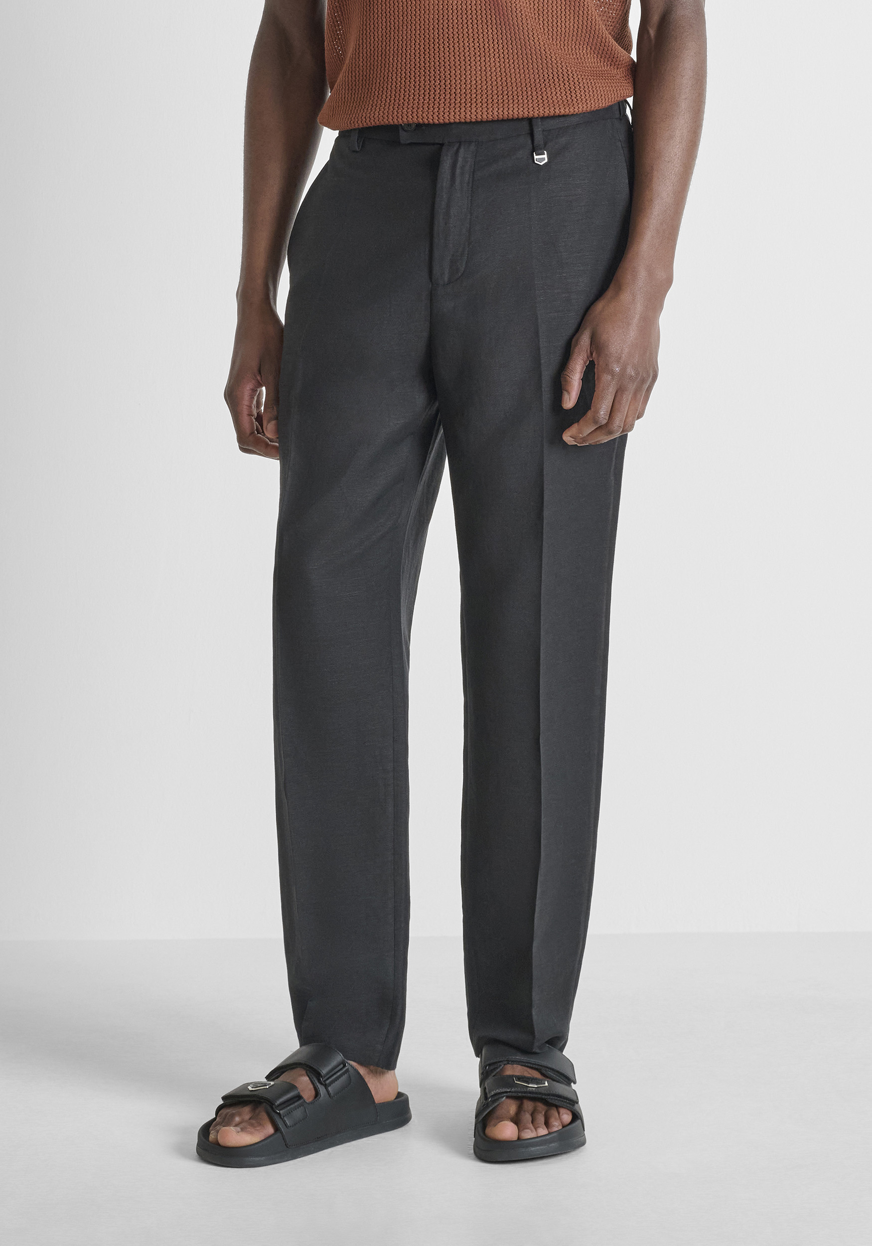 PANTALONES RELAXED FIT «EVAN» DE MEZCLA DE LINO Y VISCOSA SLUB