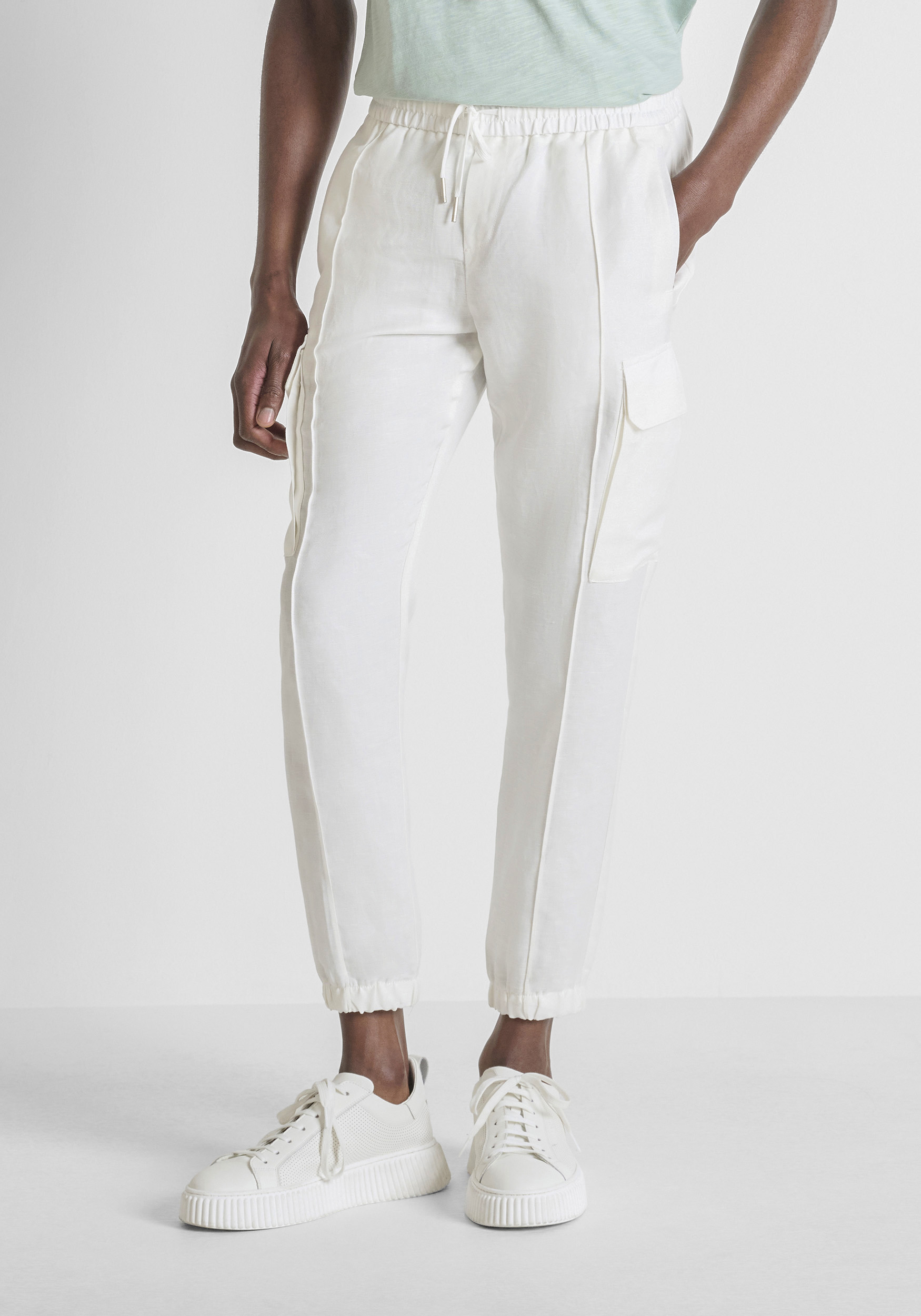 PANTALONES REGULAR FIT «EDWARD» DE MEZCLA DE LINO Y VISCOSA SLUB