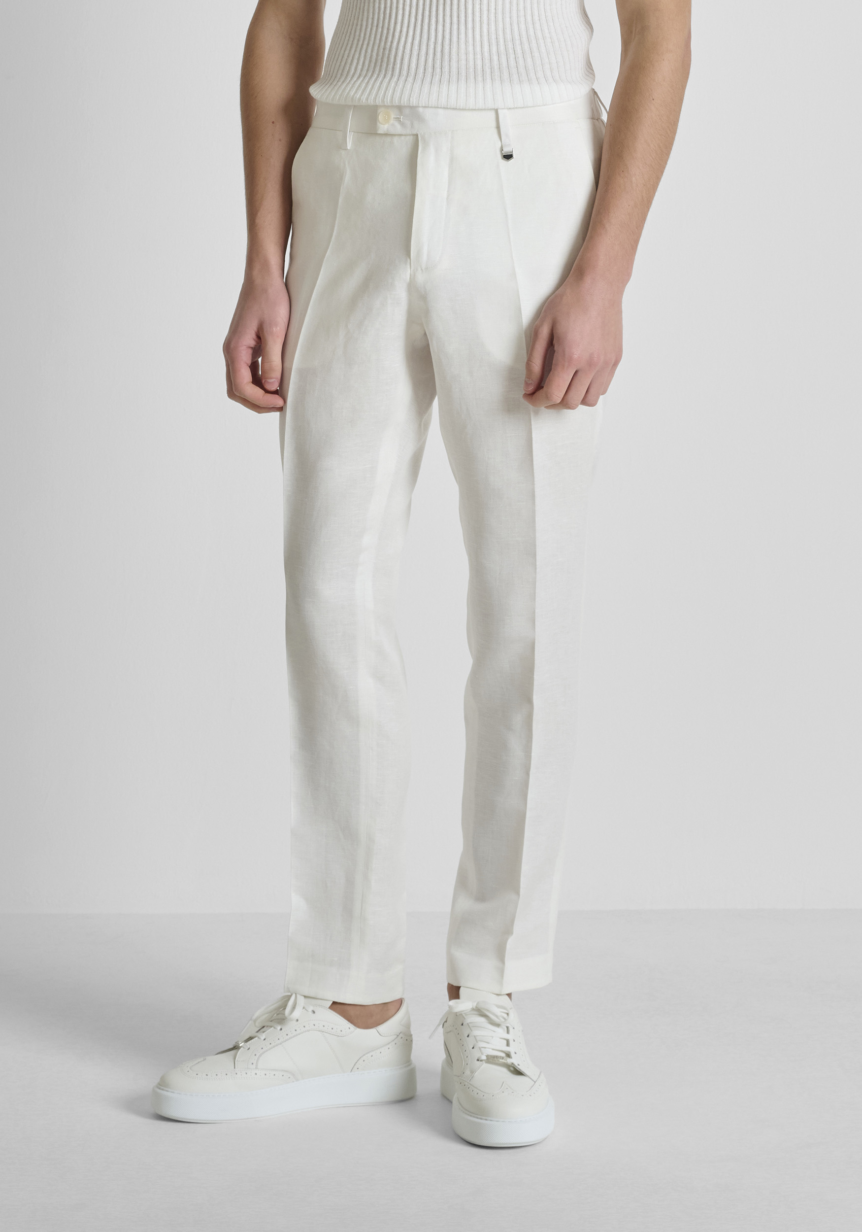 PANTALONES REGULAR FIT «JULIAN» DE MEZCLA DE LINO SLUB