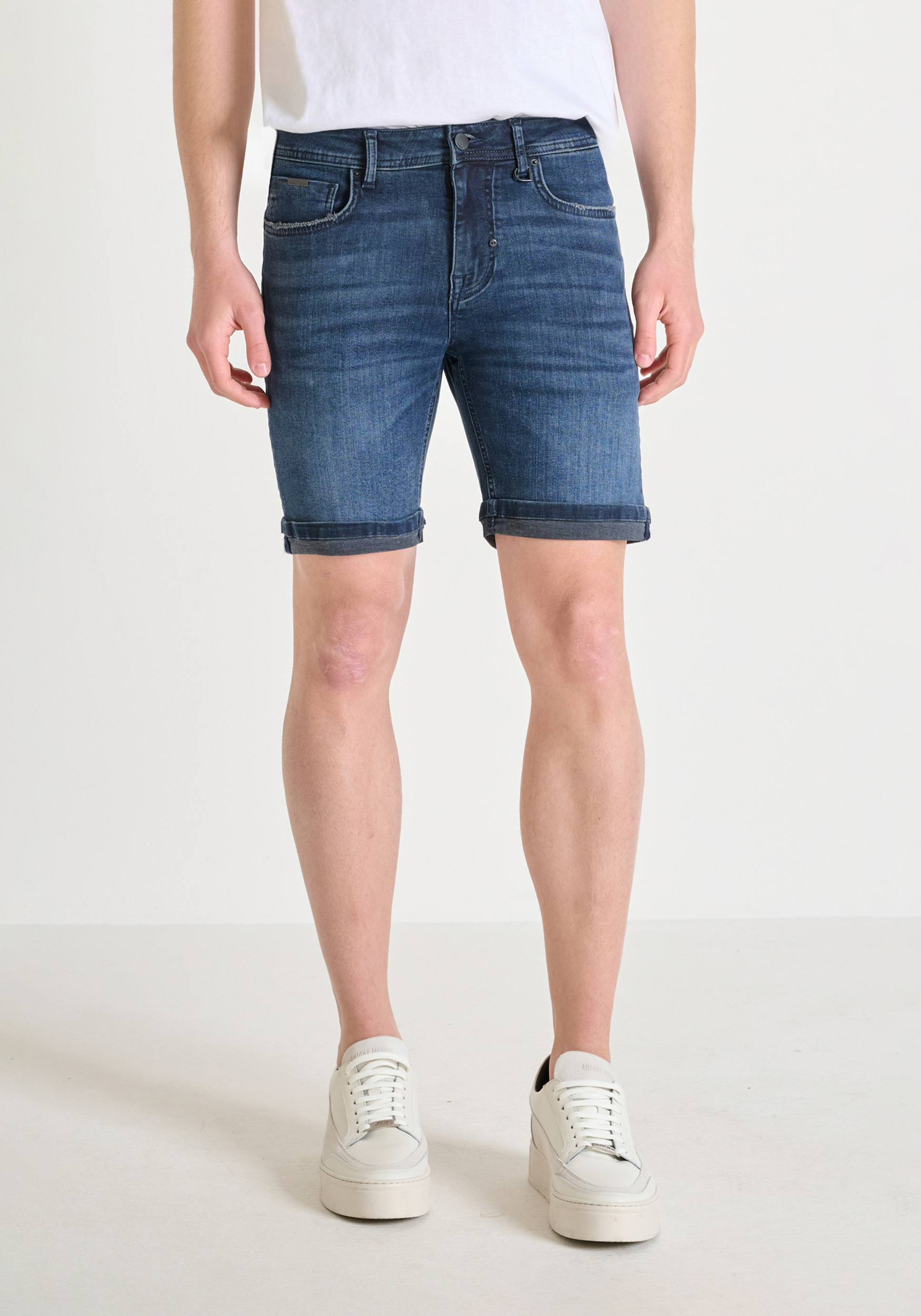 SHORT SKINNY FIT "RANDY" IN DENIM SCURO