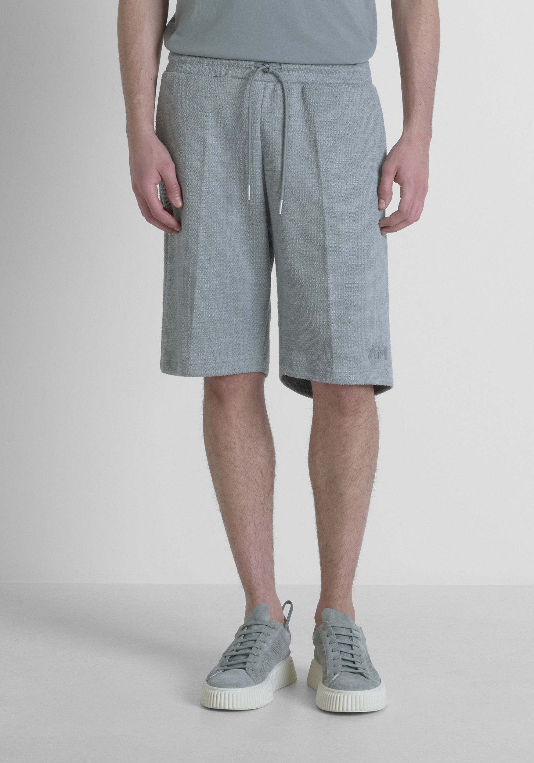 PANTALONCINI IN FELPA REGULAR FIT IN MISTO COTONE DOBBY CON LOGO RICAMATO
