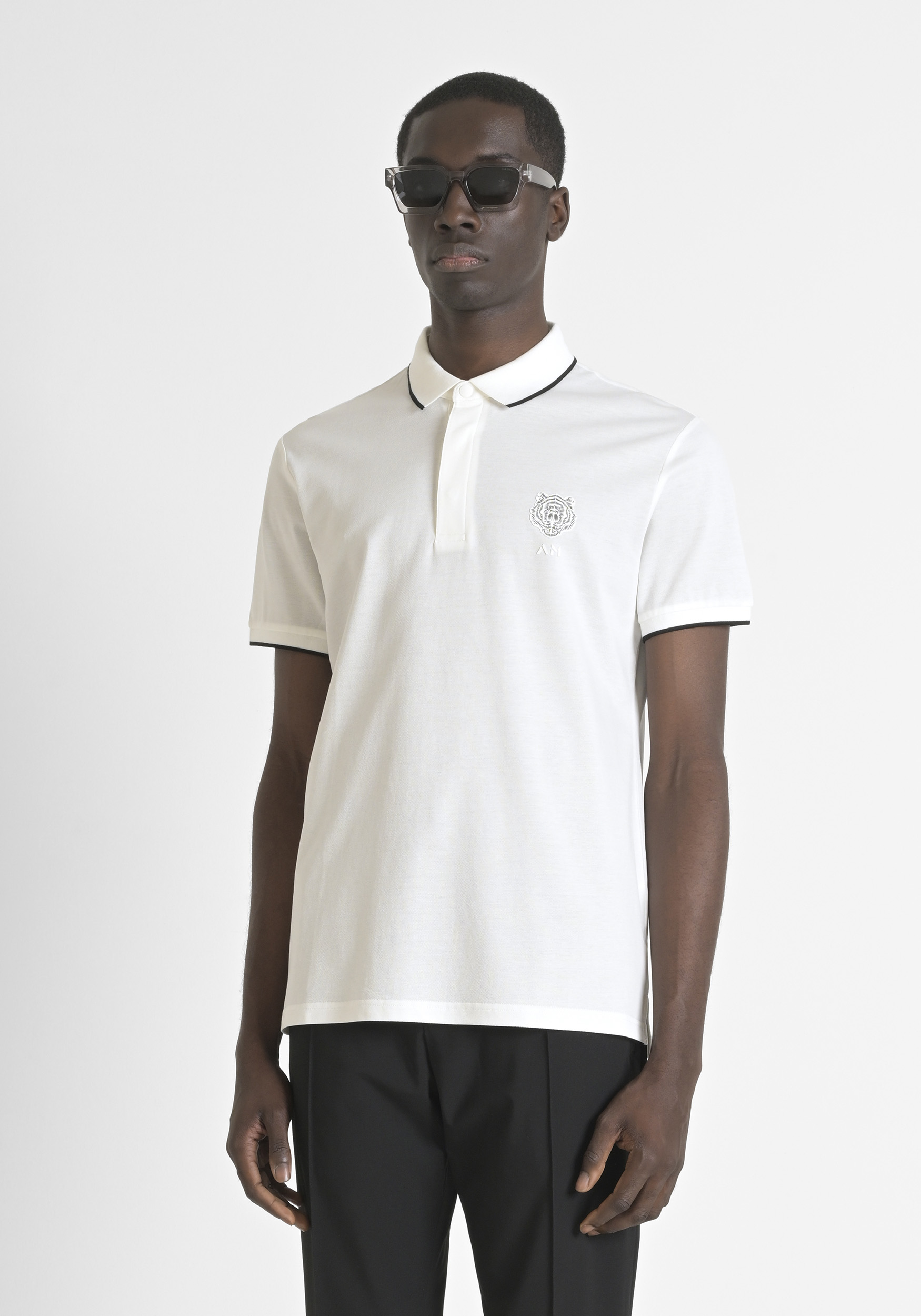 POLO REGULAR FIT IN PIQUET DI COTONE CON PATCH TIGRE