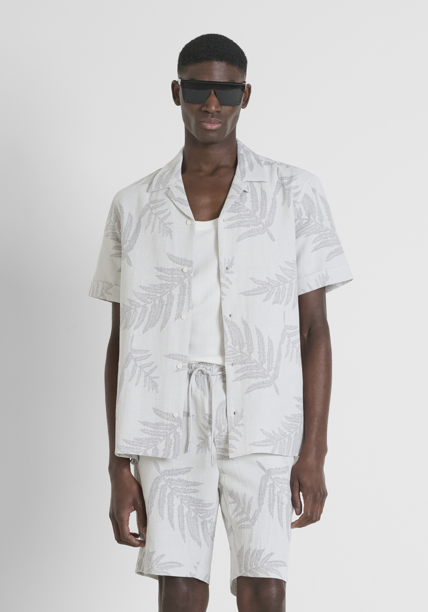 CAMICIA REGULAR STRAIGHT FIT "HONOLULU" IN JACQUARD DI COTONE