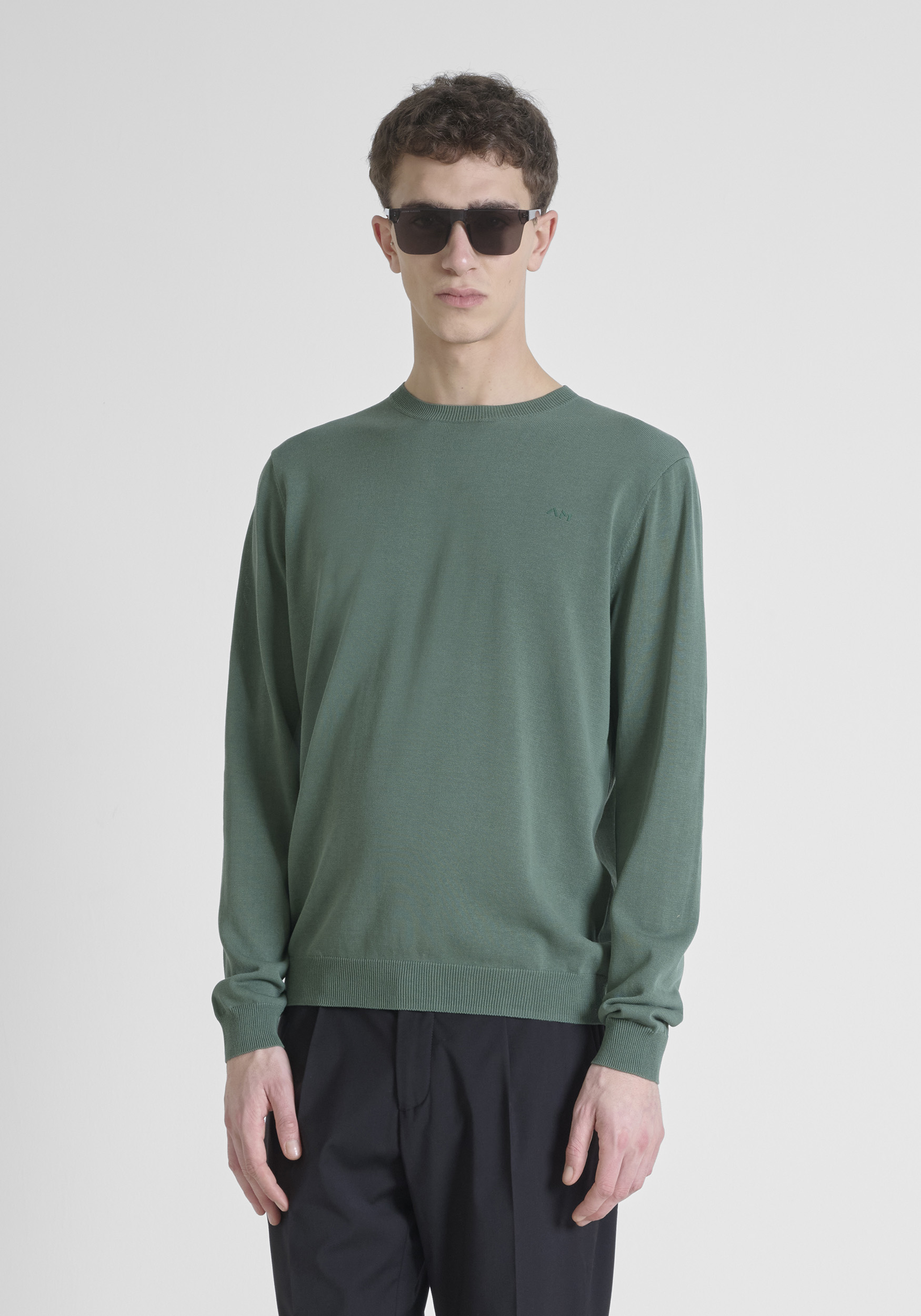 MAGLIA REGULAR FIT IN MISTO COTONE MORBIDO E LOGO STAMPATO