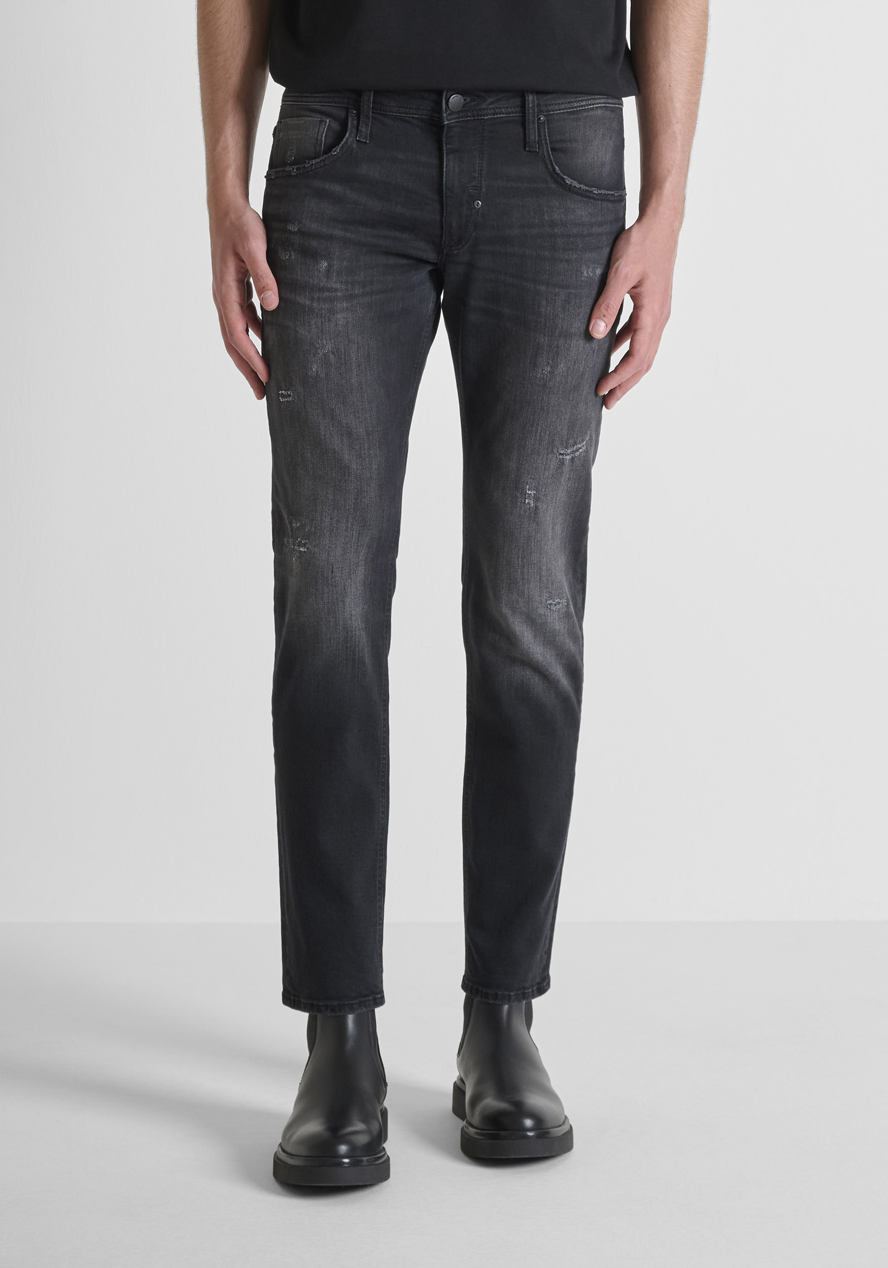 JEANS COMFORT TAPERED FIT "KURT" IN DENIM NERO