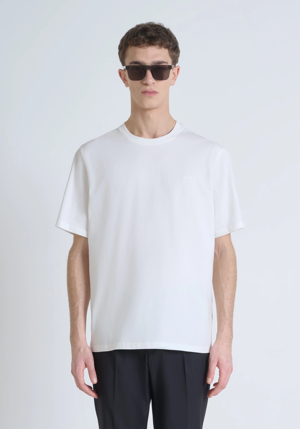 CAMISETA RELAXED FIT DE ALGODÓN CON MONOGRAMA DEL LADO DEL CORAZÓN - Camisetas y polo | Antony Morato Online Shop