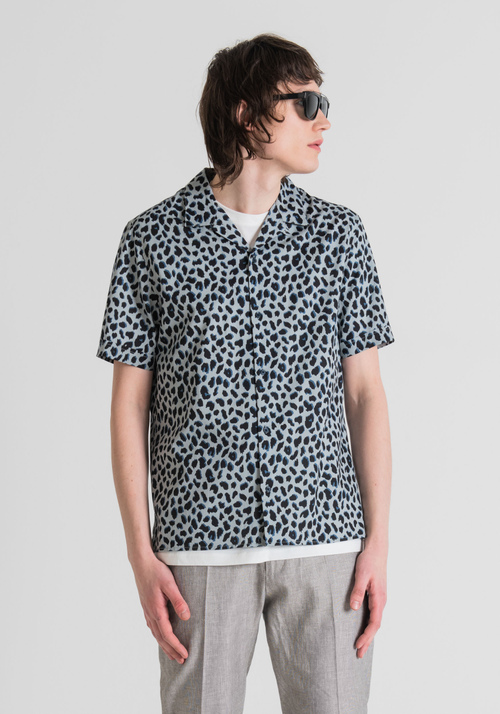 REGULAR-FIT SHIRT IN COTTON-AND-VISCOSE POPLIN WITH AN ALL-OVER DAPPLED PRINT - Men's Shirts | Antony Morato Online Shop