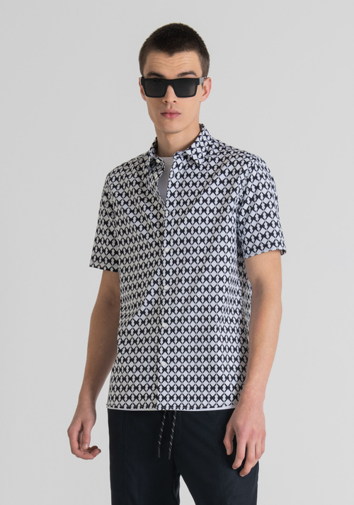 “BARCELONA” STRAIGHT-FIT SHIRT WITH ALL-OVER GEOMETRIC PATTERN - Men's Shirts | Antony Morato Online Shop