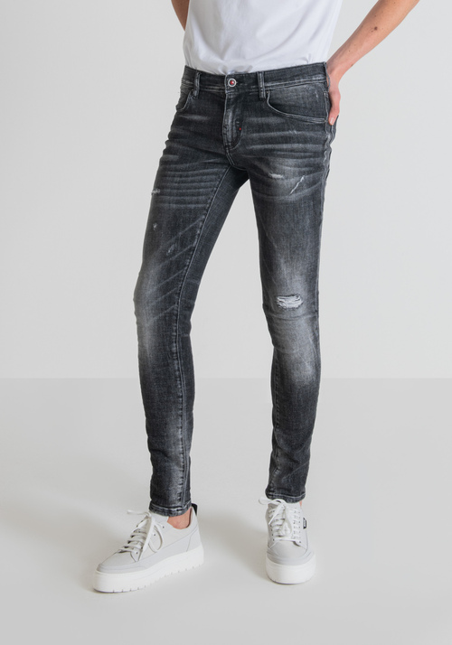 “GILMOUR” JEANS IN SUSTAINABLE RECYCLED COTTON - Care For Future | Antony Morato Online Shop