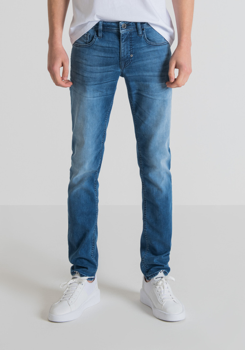 JEANS TAPERED FIT “OZZY” IN STRETCH DENIM TONO MEDIO - Jeans Tapered Fit Uomo | Antony Morato Online Shop