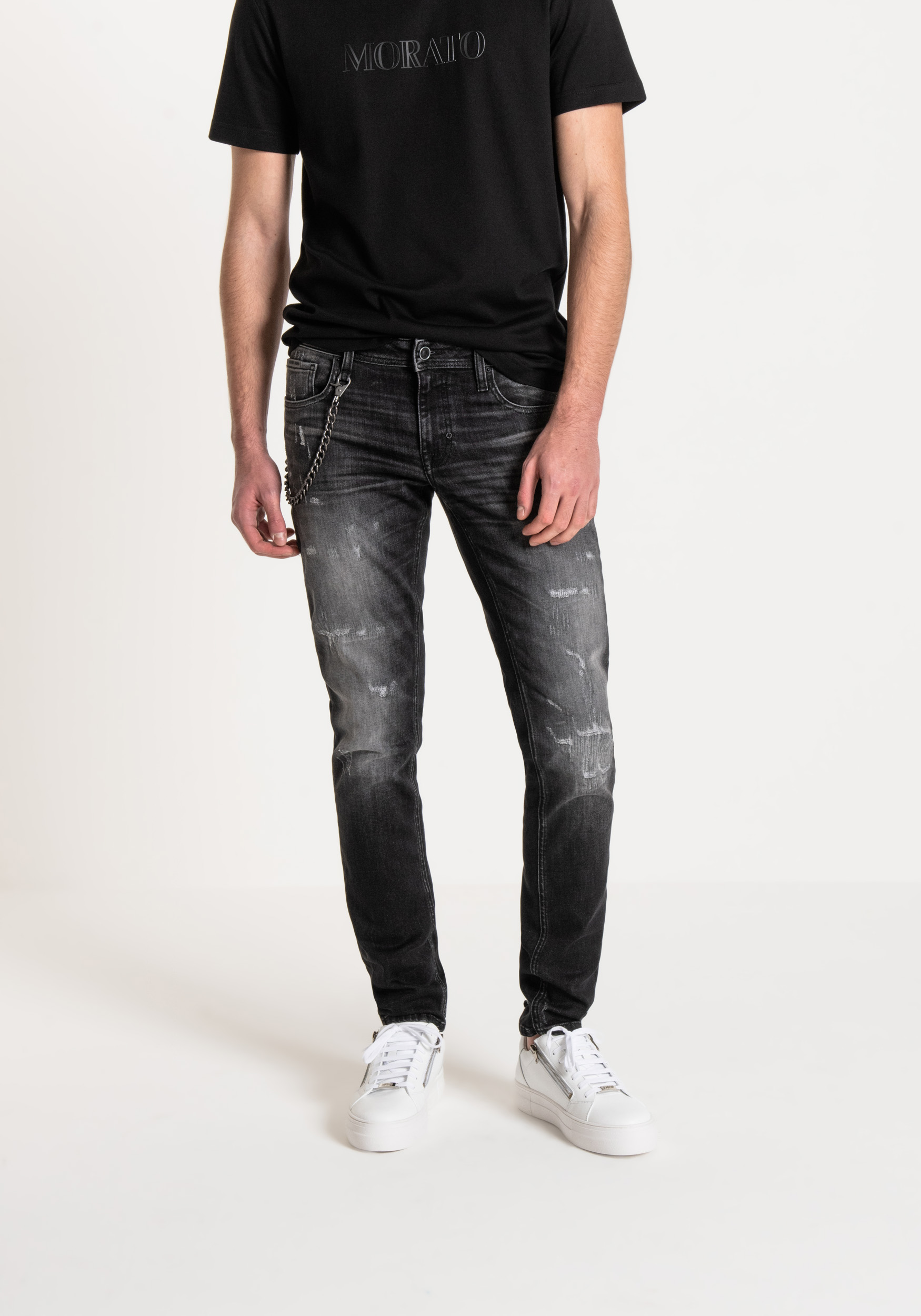 JEANS TAPERED „IGGY” AUS GRAUEM STRETCH-DENIM - Jeans | Antony Morato Online Shop
