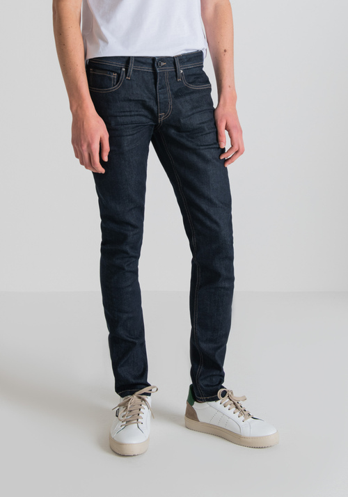 JEANS TAPERED “OZZY” IN DENIM TONO SCURO - Jeans Tapered Fit Uomo | Antony Morato Online Shop