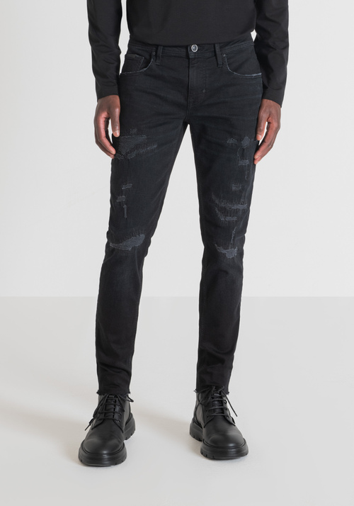 JEANS SUPER SKINNY FIT „MERCURY“ AUS STRETCH-DENIM MIT SCHWARZER WASCHUNG - Jeans | Antony Morato Online Shop