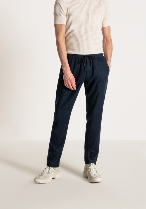 CARROT-FIT TROUSERS IN A LINEN-VISCOSE BLEND WITH TONAL SIDE-BAND DETAILING - Archivio 55% OFF | Antony Morato Online Shop