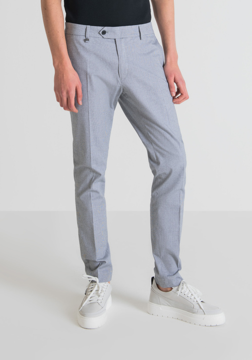 “BRYAN” SKINNY FIT STRETCH COTTON OPEN WEAVE TROUSERS - All FW19 - no timeless | Antony Morato Online Shop