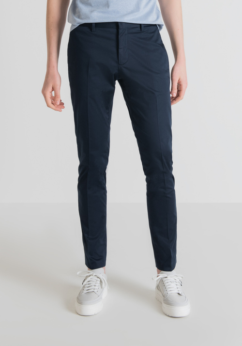“BONNIE” SLIM-FIT TROUSERS IN LIGHTWEIGHT SATEEN-FINISH COTTON - Mood Singapore | Antony Morato Online Shop