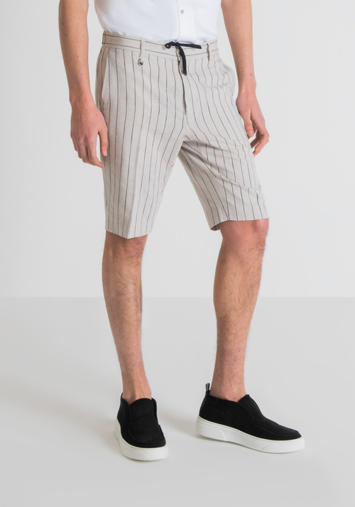 SLIM-FIT “JOE” SHORTS IN A LINEN-AND-COTTON BLEND - Men's Shorts | Antony Morato Online Shop