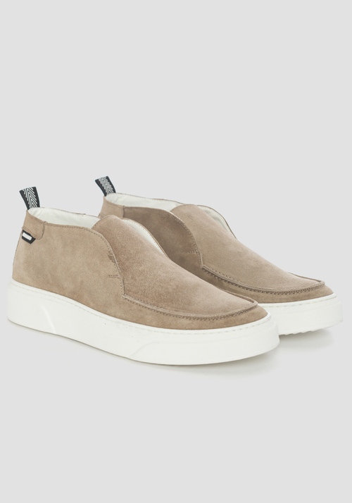 SNEAKER SLIP-ON “BRUNT” IN 100% PELLE SCAMOSCIATA - Sneakers Uomo | Antony Morato Online Shop