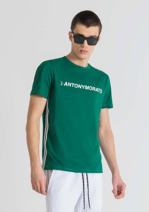 T-SHIRT SLIM FIT AUS REINER BAUMWOLLE MIT GUMMIERTEM PRINT AUF DER VORDERSEITE - Leisure Outfit | Antony Morato Online Shop