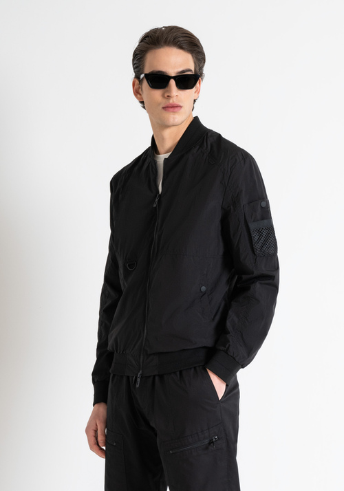 REGULAR FIT JACKET IN TASLAN NYLON WITH METAL LOGO PLAQUE - Men's Field Jackets and Coats | Antony Morato Online Shop