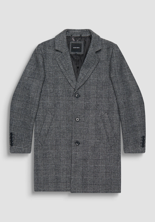 Wool and polyester blend coat top