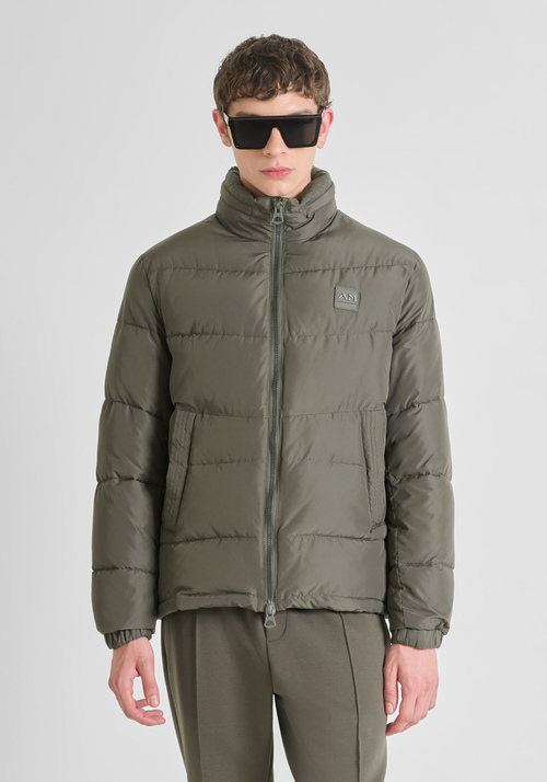 REGULAR FIT DOWN JACKET IN TECHNICAL FABRIC WITH DUPONT SORONA PADDING AND LOGO PATCH - Men's Field Jackets and Coats | Antony Morato Online Shop