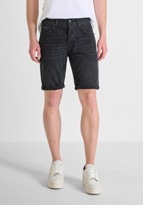 SHORTS SLIM FIT „ARGON“ AUS DENIM - Shorts | Antony Morato Online Shop